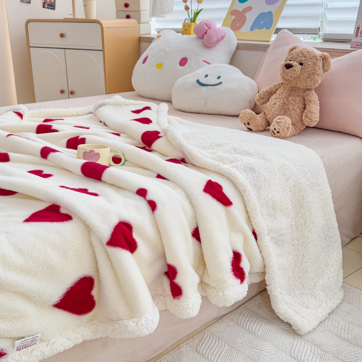 91家纺网 家纺一手货源 找家纺 KA家纺 2025新款兔毛绒毛毯 印花牛奶绒盖毯 多功能被套毯 兔绒毯 心心相印