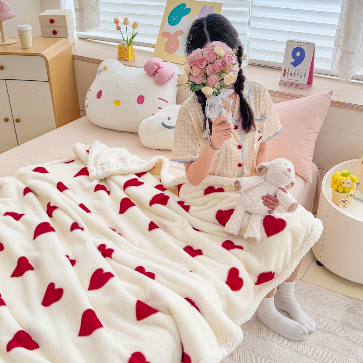 91家纺网 家纺一手货源 找家纺 KA家纺 2025新款兔毛绒毛毯 印花牛奶绒盖毯 多功能被套毯 兔绒毯 心心相印