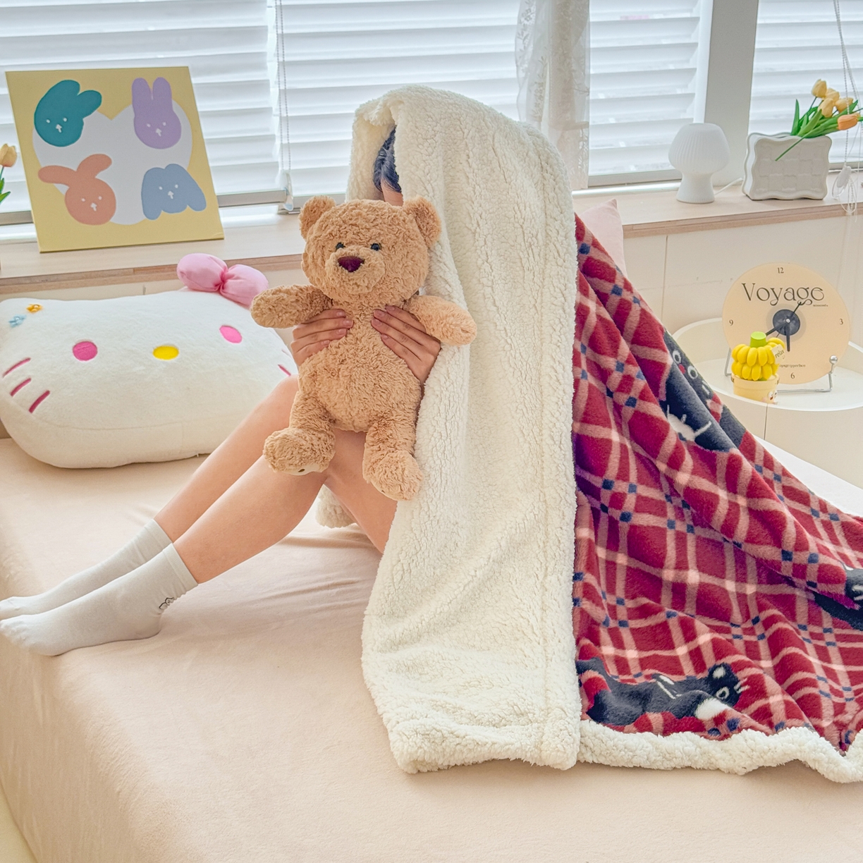 91家纺网 家纺一手货源 找家纺 KA家纺 2025新款兔毛绒毛毯 印花牛奶绒盖毯 多功能被套毯 兔绒毯 花小猫红