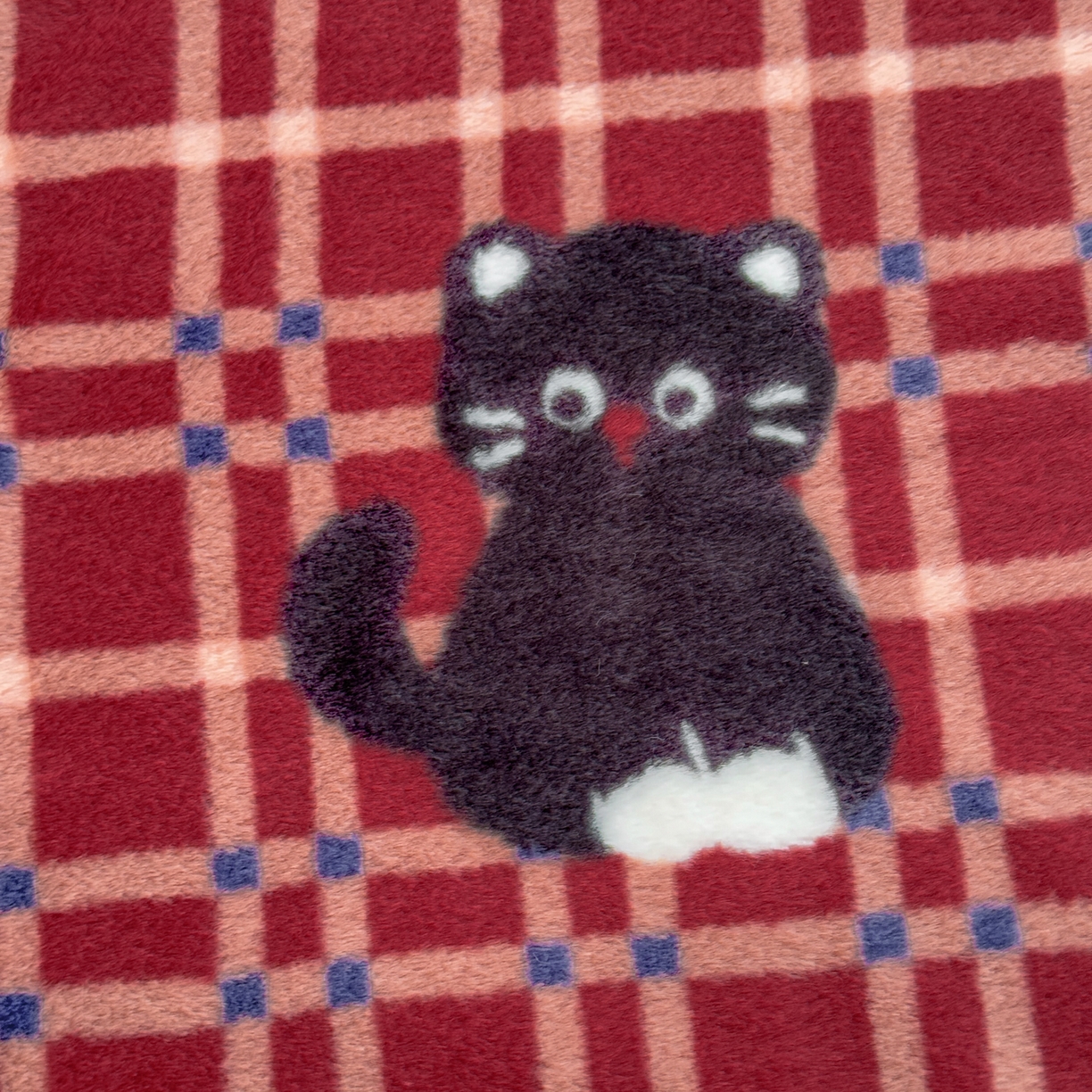 91家纺网 家纺一手货源 找家纺 KA家纺 2025新款兔毛绒毛毯 印花牛奶绒盖毯 多功能被套毯 兔绒毯 花小猫红