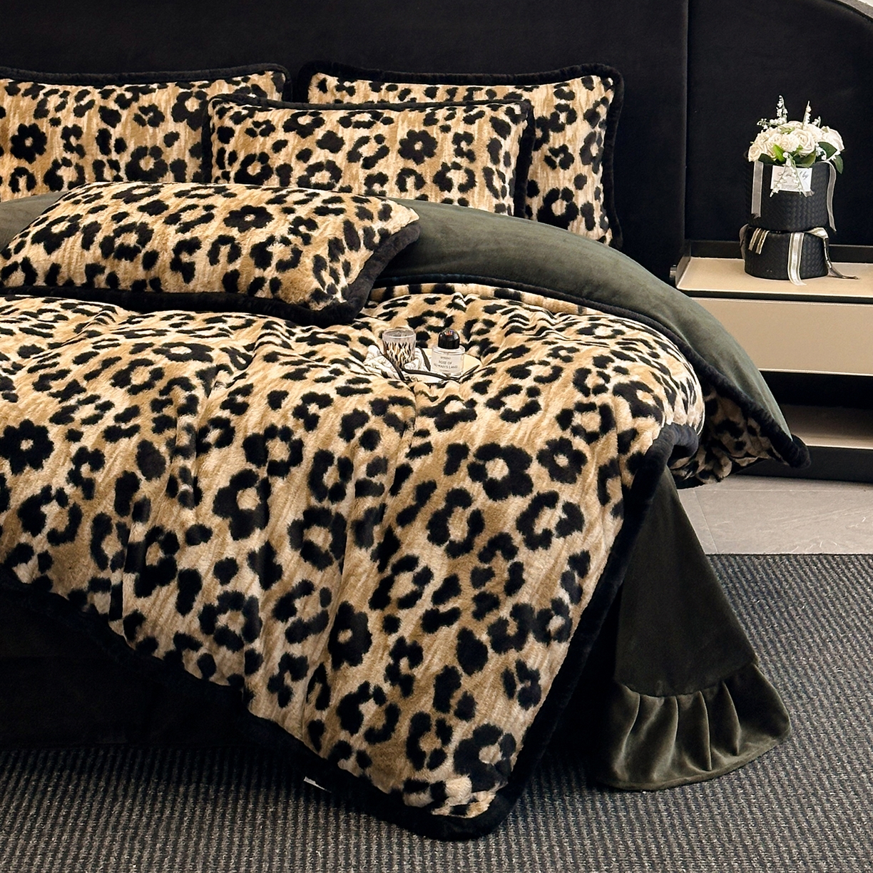 91家纺网 家纺一手货源 找家纺 （总）民新家纺 2025新款兔毛绒包边款四件套