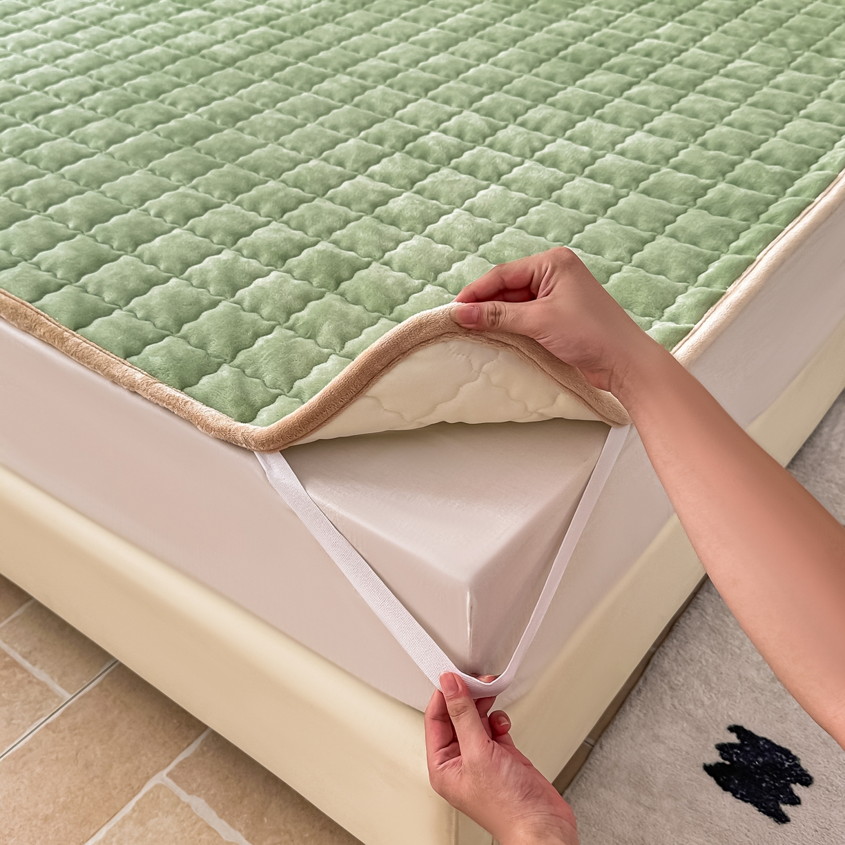 91家纺网 家纺一手货源 找家纺 首选家纺 2025新款牛奶绒床褥床垫系列 豆绿