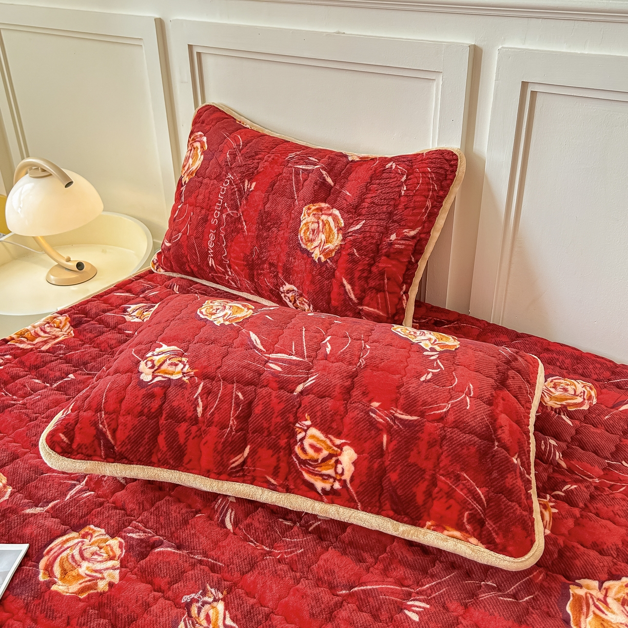 91家纺网 家纺一手货源 找家纺 首选家纺 2025新款牛奶绒床褥床垫系列 朵缘