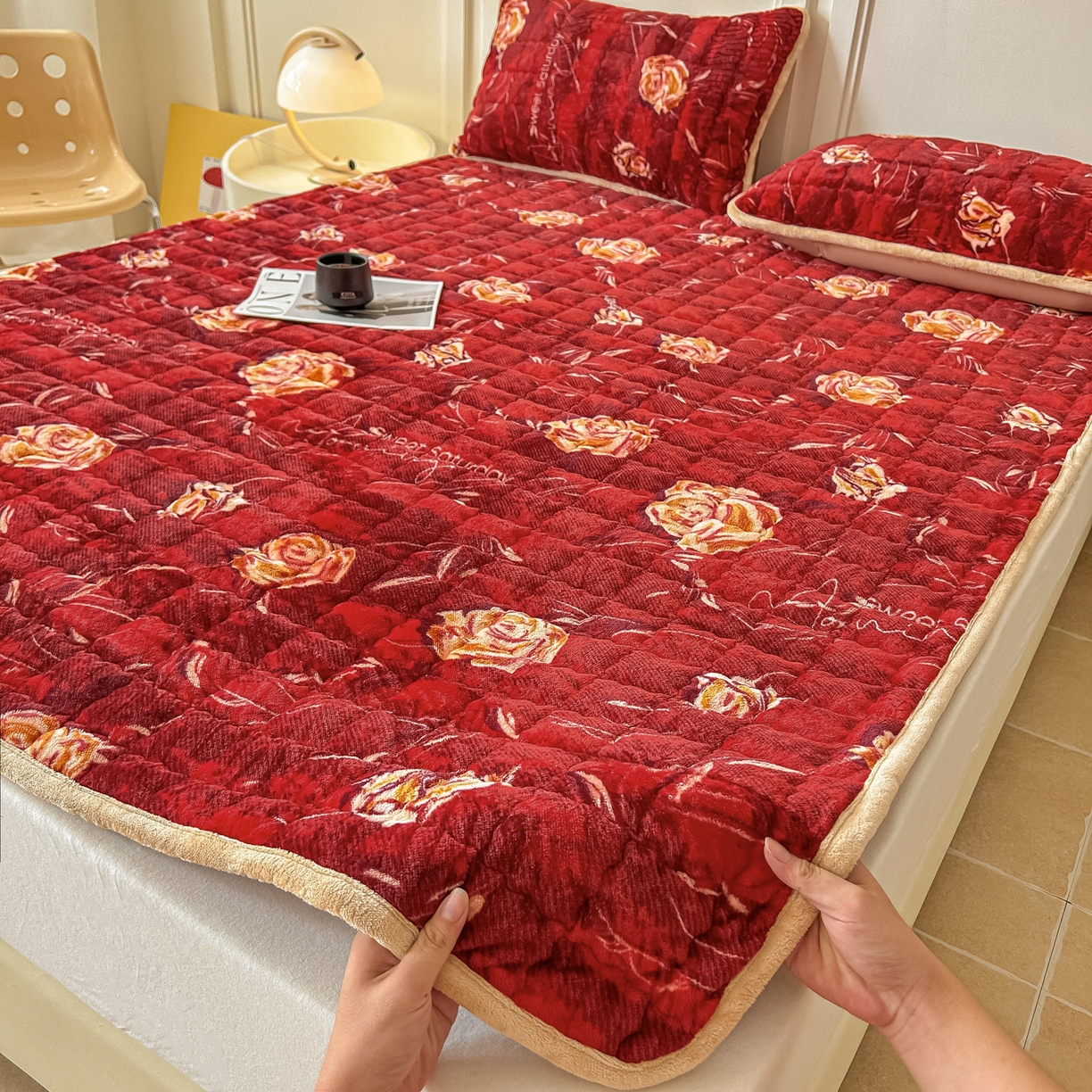 91家纺网 家纺一手货源 找家纺 首选家纺 2025新款牛奶绒床褥床垫系列 朵缘