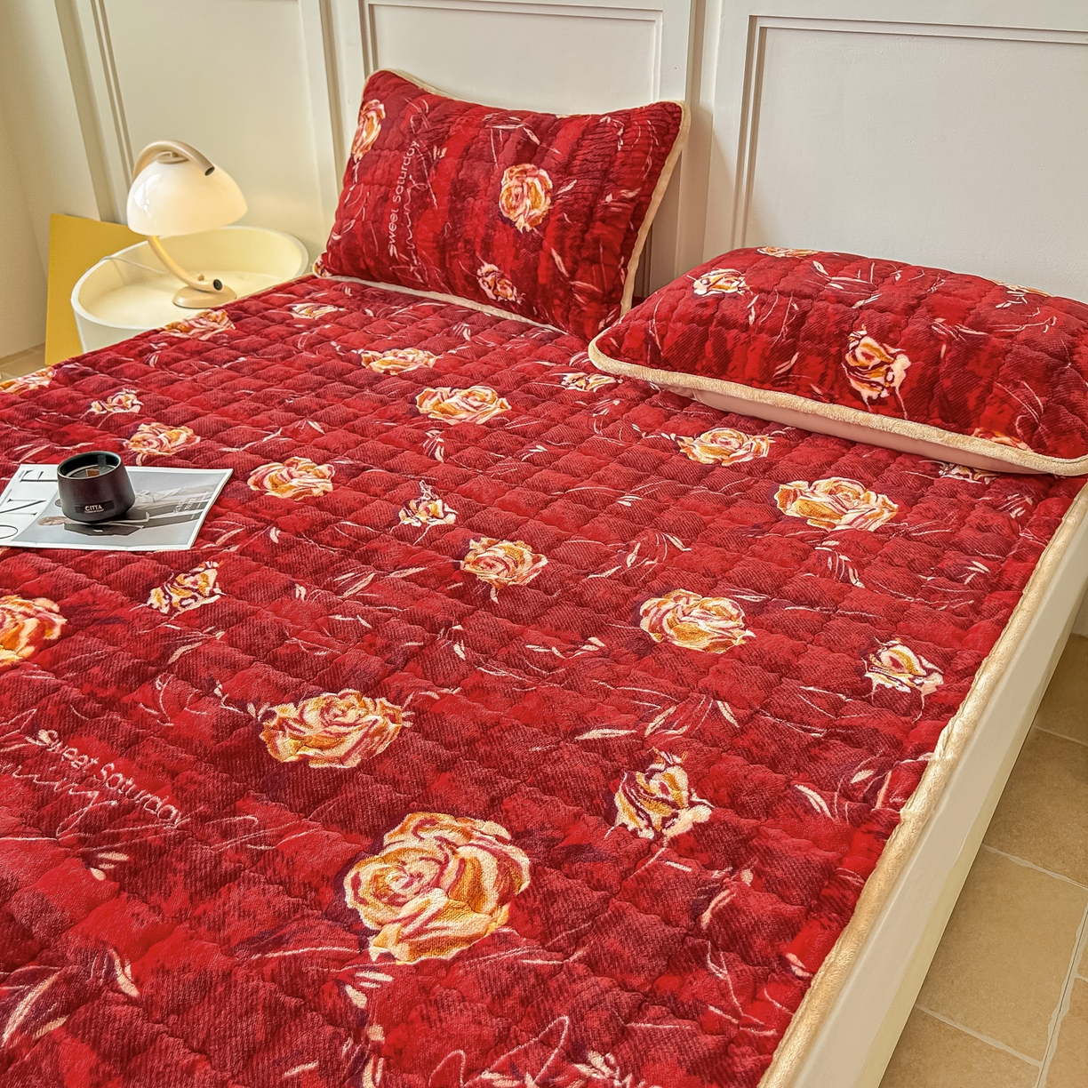 91家纺网 家纺一手货源 找家纺 首选家纺 2025新款牛奶绒床褥床垫系列 朵缘