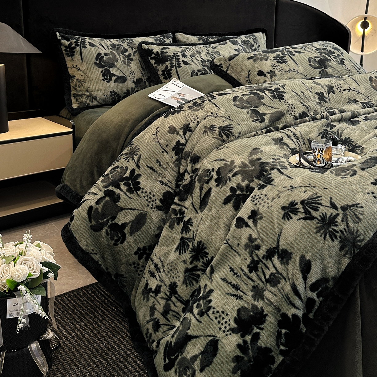 91家纺网 家纺一手货源 找家纺 民新家纺 2025新款兔毛绒包边款四件套 暗香