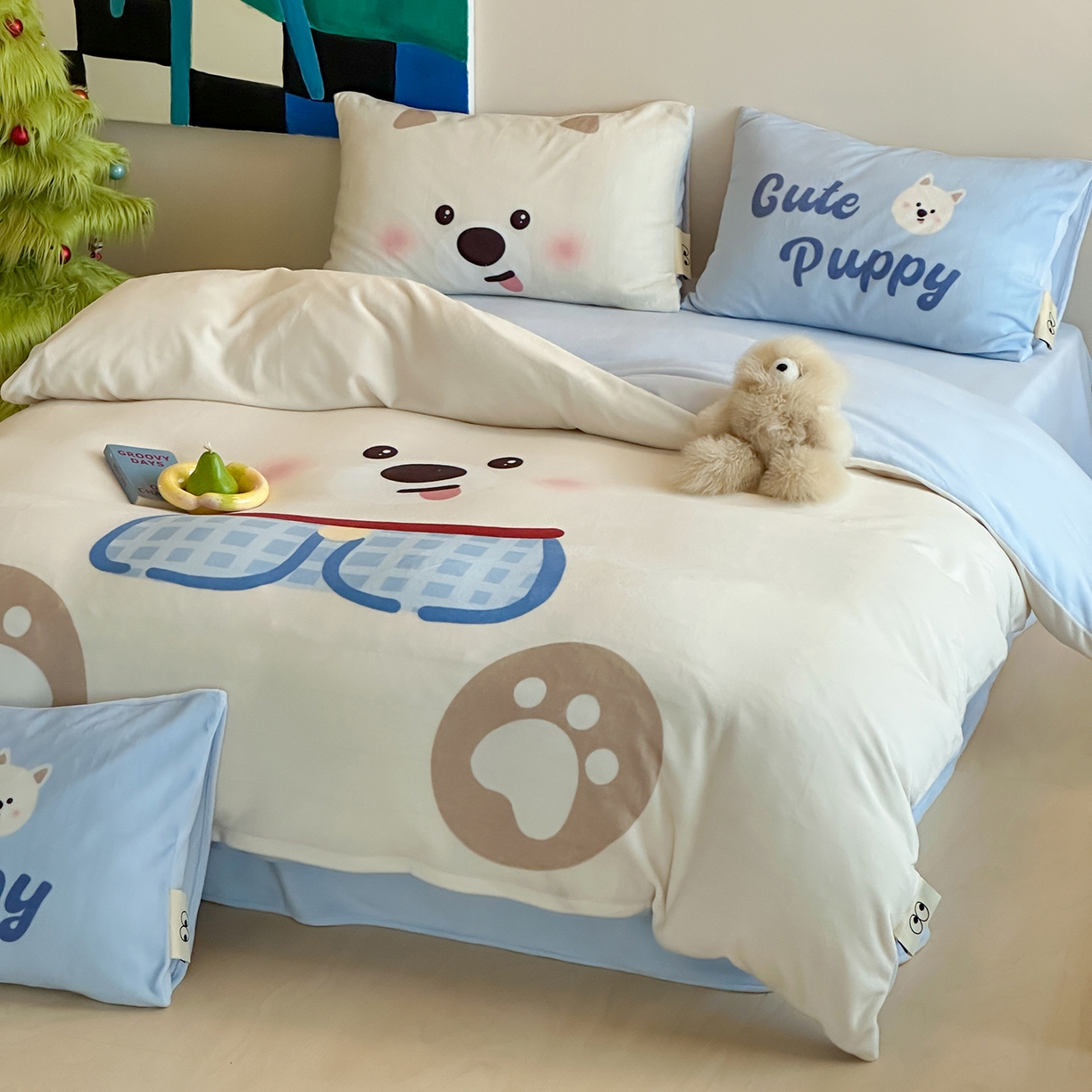 91家纺网 家纺一手货源 找家纺 桃子家居 2025新品A类ins博主大版卡通数码印花加厚牛奶绒系列四件套 绒大版-萌萌西高地