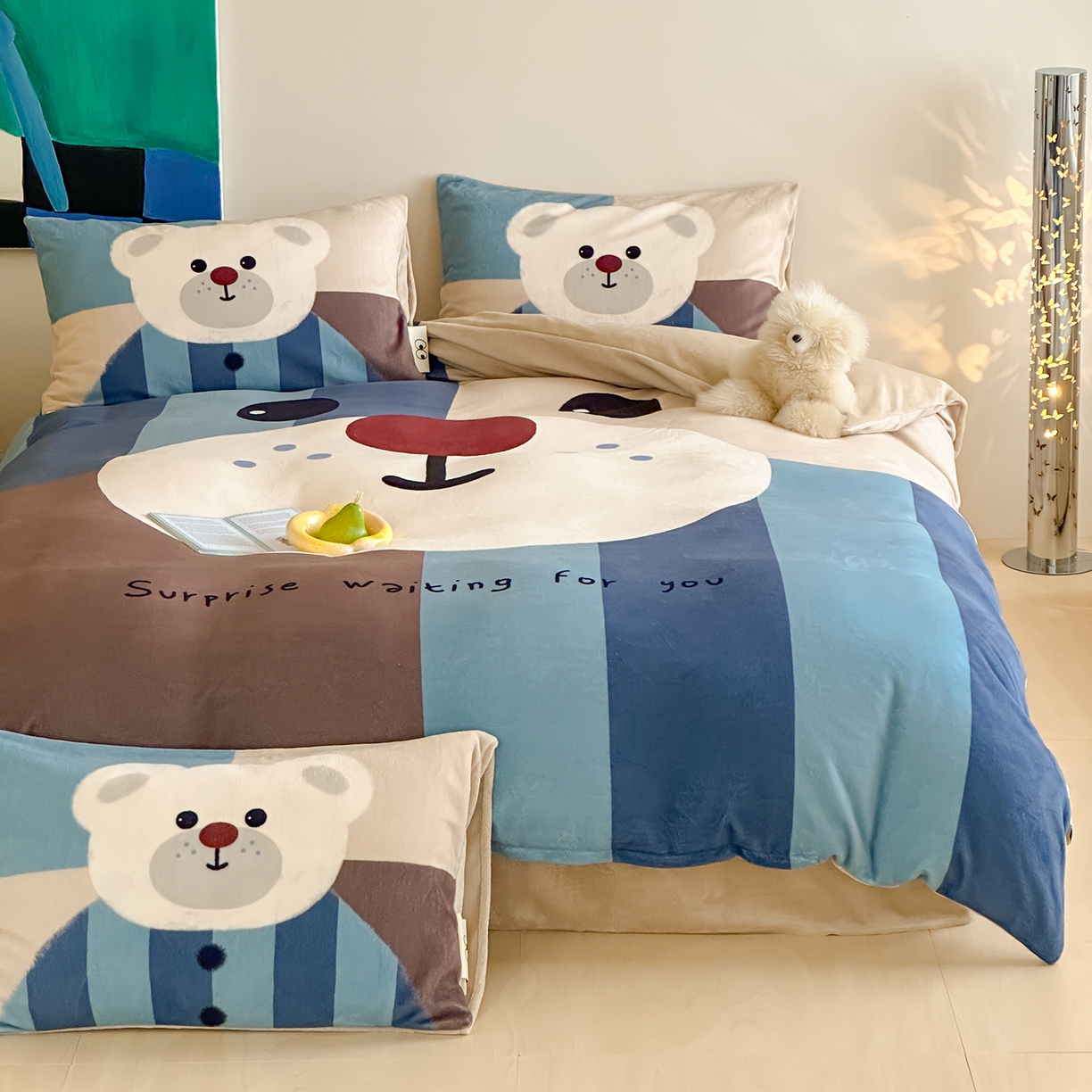 91家纺网 家纺一手货源 找家纺 桃子家居 2025新品A类ins博主大版卡通数码印花加厚牛奶绒系列四件套 绒大版-格格熊