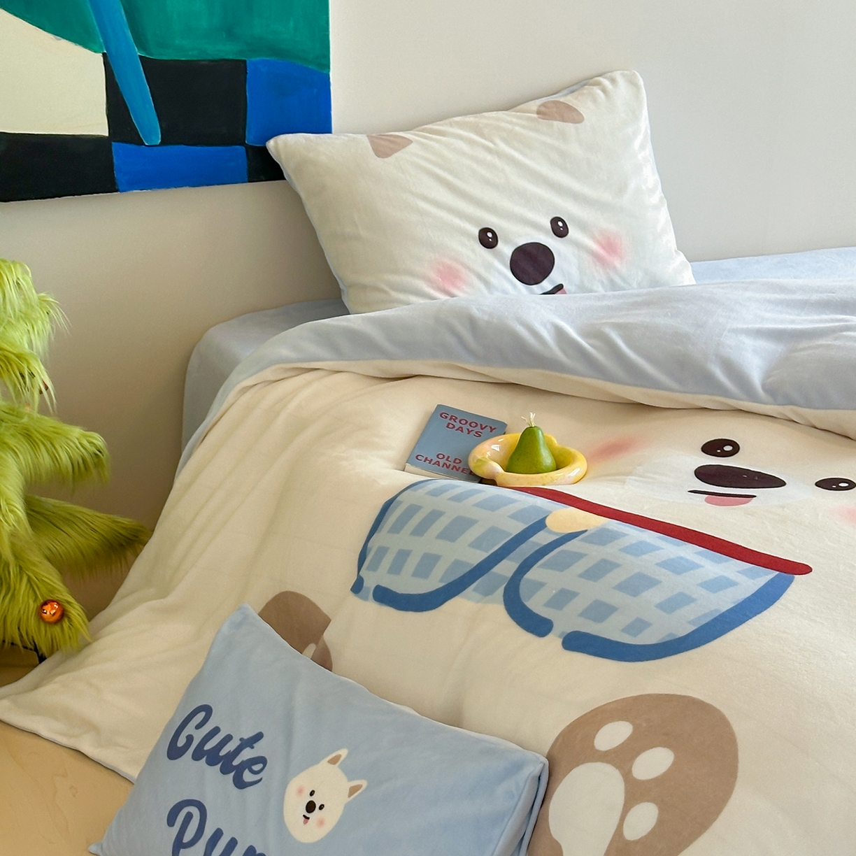 91家纺网 家纺一手货源 找家纺 桃子家居 2025新品A类ins博主大版卡通数码印花加厚牛奶绒系列四件套 绒大版-萌萌西高地