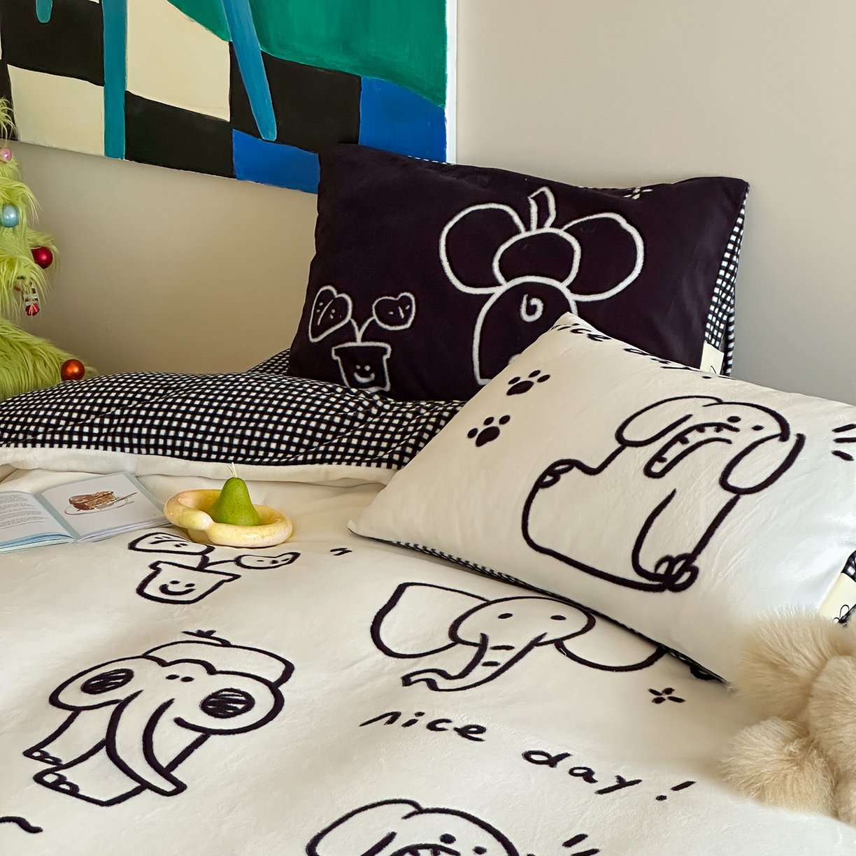 91家纺网 家纺一手货源 找家纺 桃子家居 2025新品A类ins博主大版卡通数码印花加厚牛奶绒系列四件套 绒大版-涂鸦象