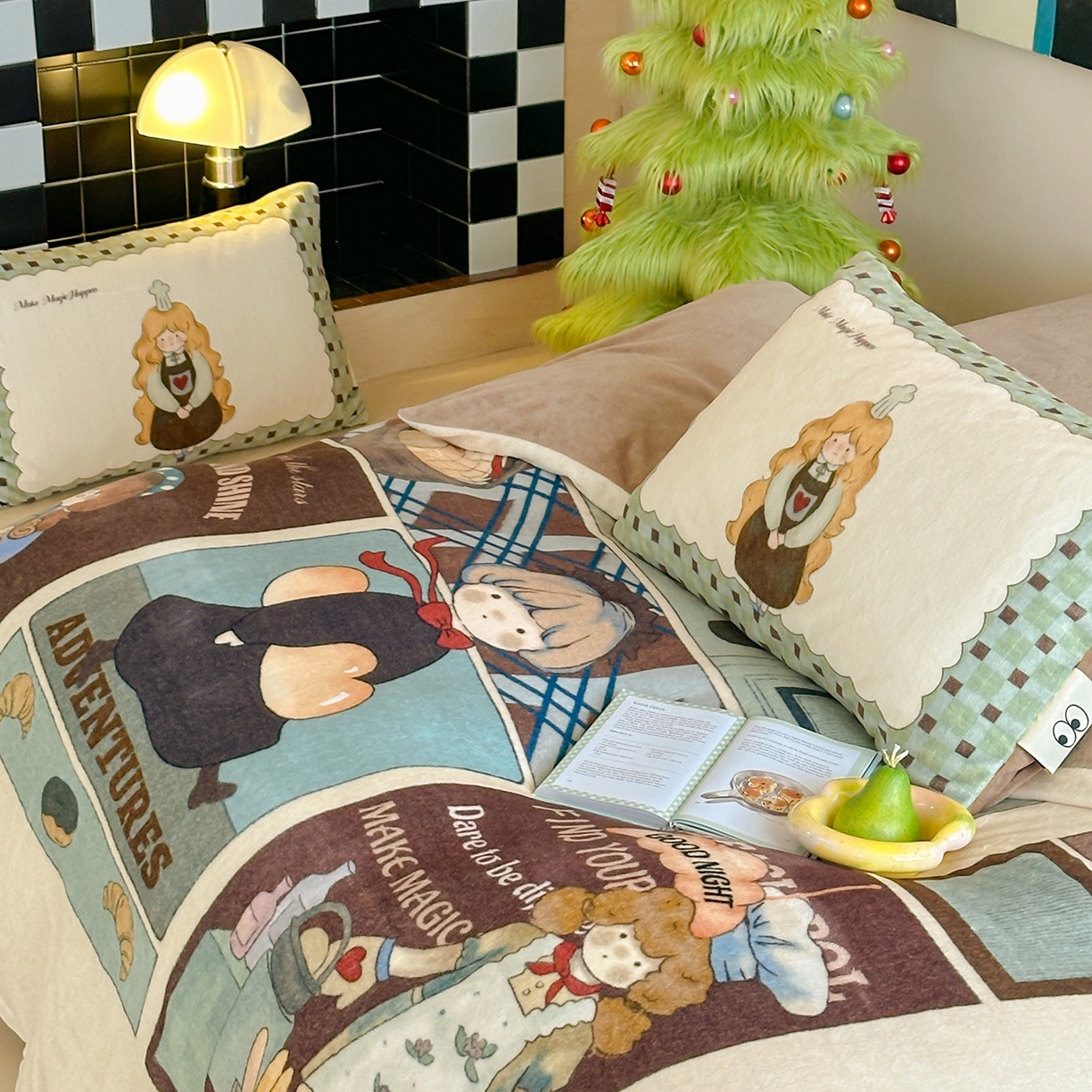 91家纺网 家纺一手货源 找家纺 桃子家居 2025新品A类ins博主大版卡通数码印花加厚牛奶绒系列四件套 绒大版-辛德女孩