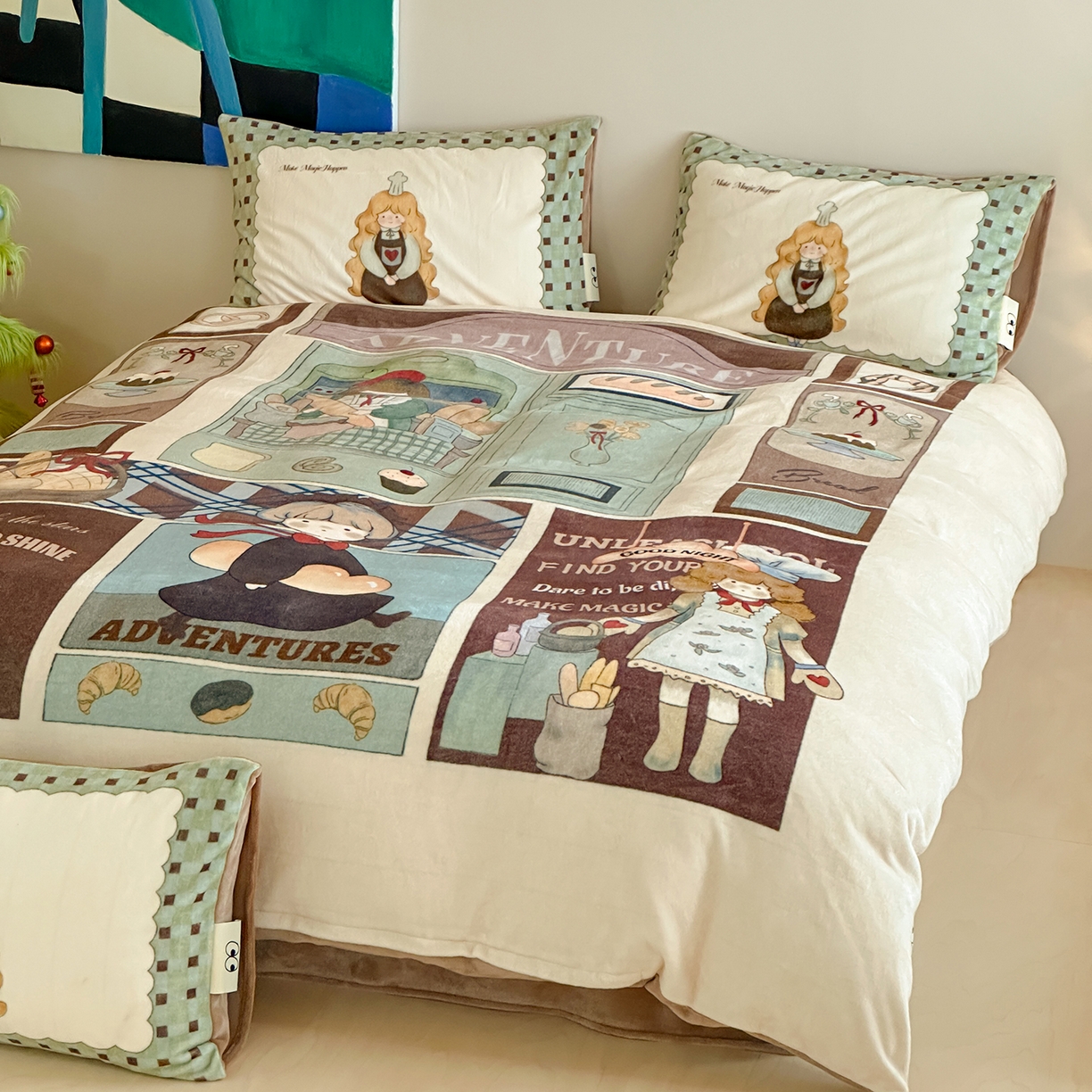 91家纺网 家纺一手货源 找家纺 桃子家居 2025新品A类ins博主大版卡通数码印花加厚牛奶绒系列四件套 绒大版-辛德女孩