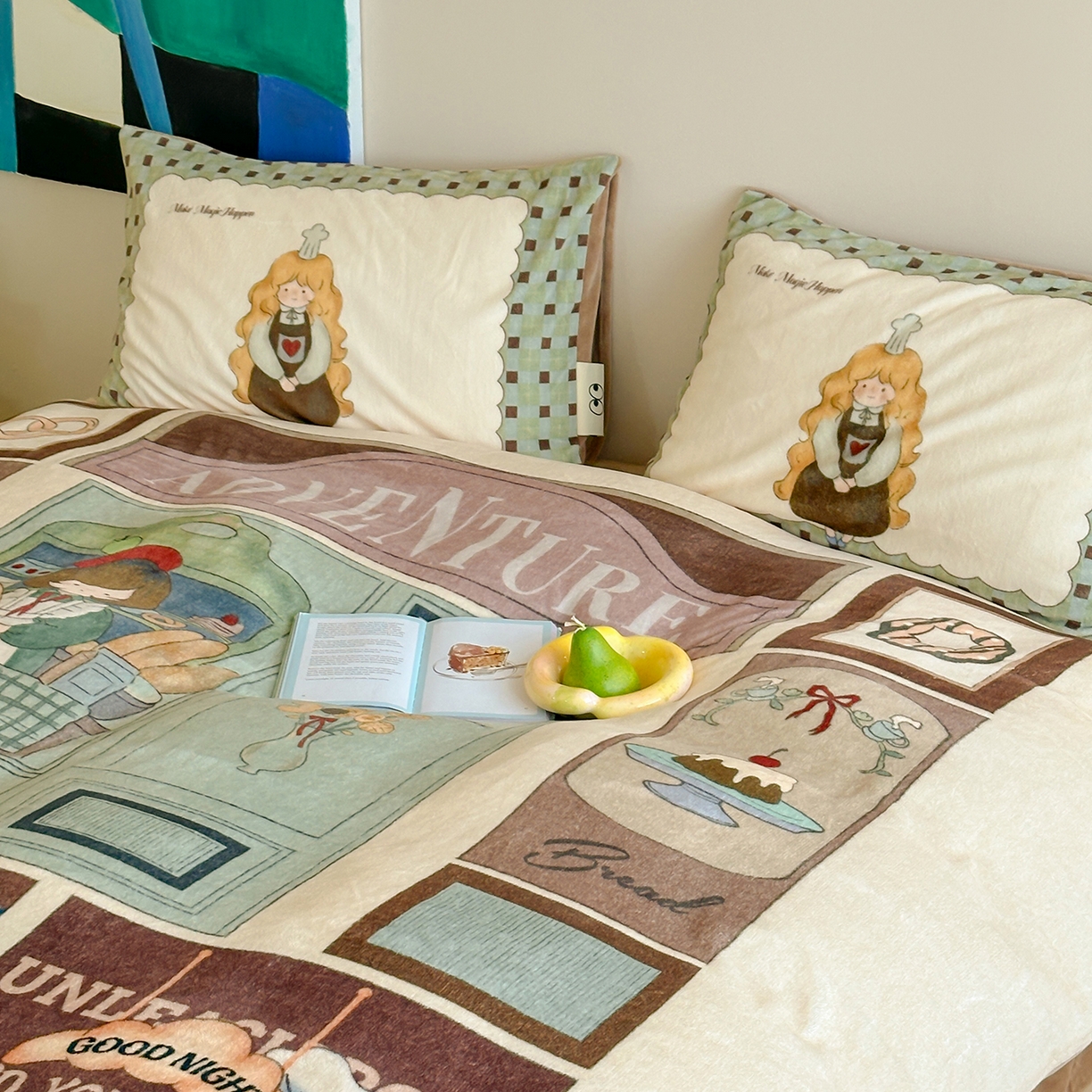 91家纺网 家纺一手货源 找家纺 桃子家居 2025新品A类ins博主大版卡通数码印花加厚牛奶绒系列四件套 绒大版-辛德女孩