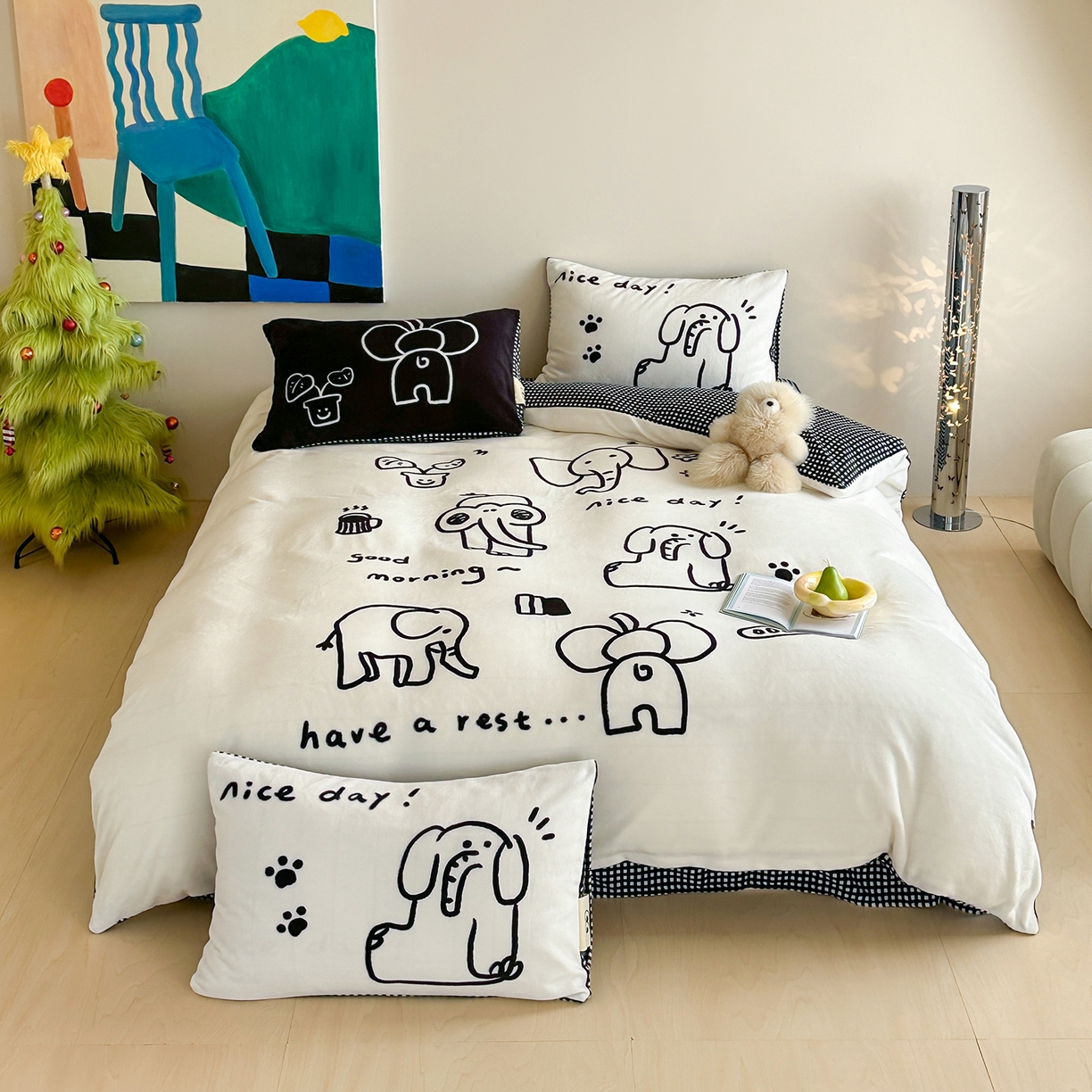 91家纺网 家纺一手货源 找家纺 桃子家居 2025新品A类ins博主大版卡通数码印花加厚牛奶绒系列四件套 绒大版-涂鸦象
