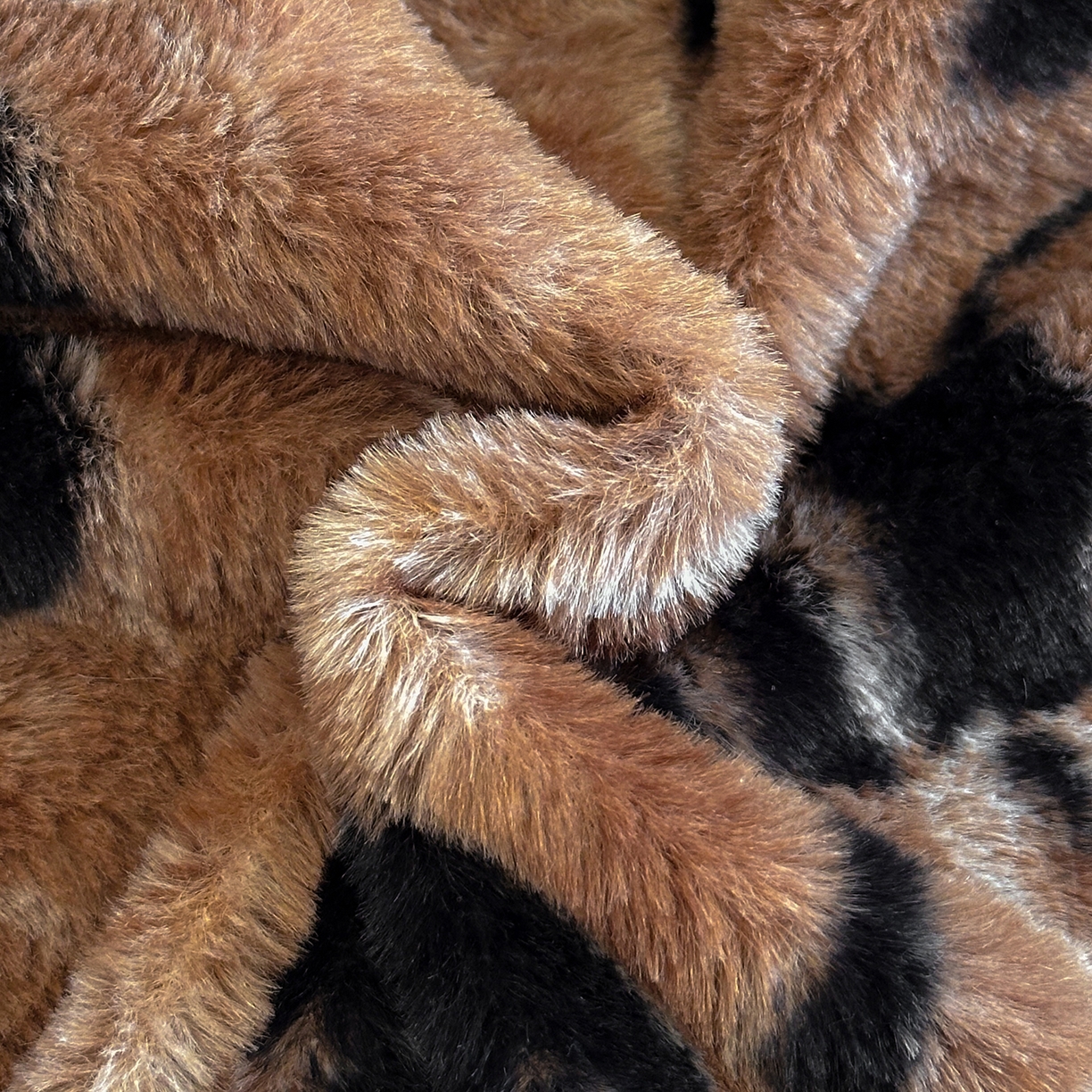 91家纺网 家纺一手货源 找家纺 民新家纺 2025新款兔毛绒包边款四件套 秋庭蜜语