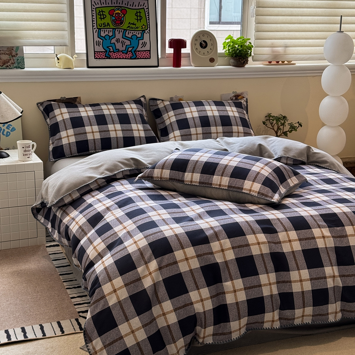 91家纺网 家纺一手货源 找家纺 慕尚家纺 2025新款磨毛三角针套件四件套 磨毛三角针-英式黑灰格