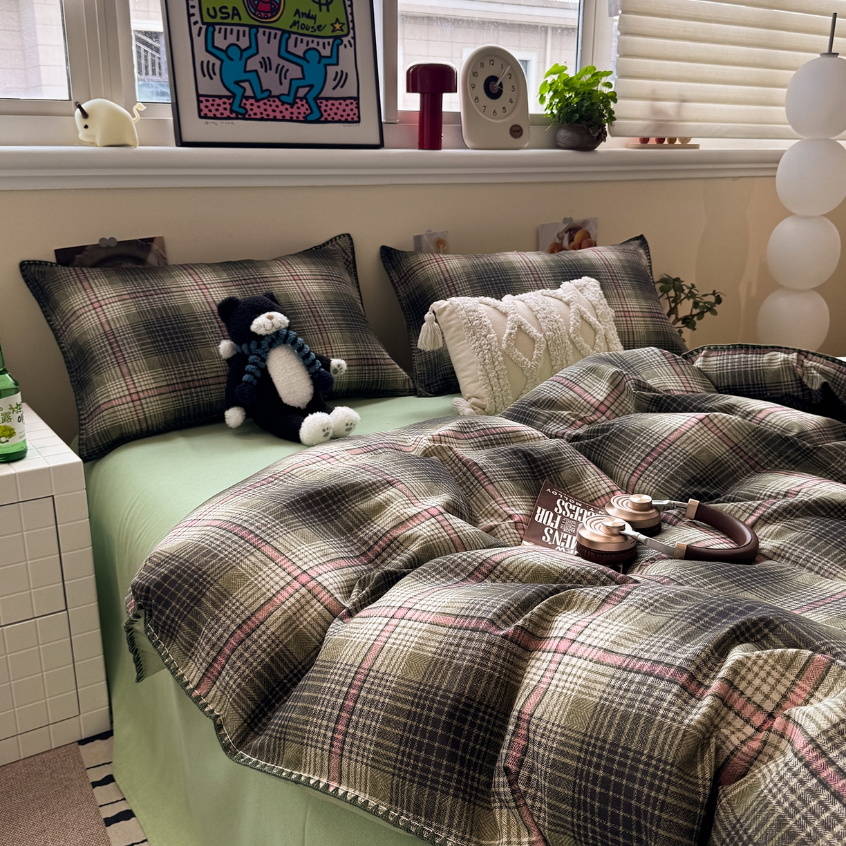 91家纺网 家纺一手货源 找家纺 慕尚家纺 2025新款磨毛三角针套件四件套 磨毛三角针-英式绿棕格