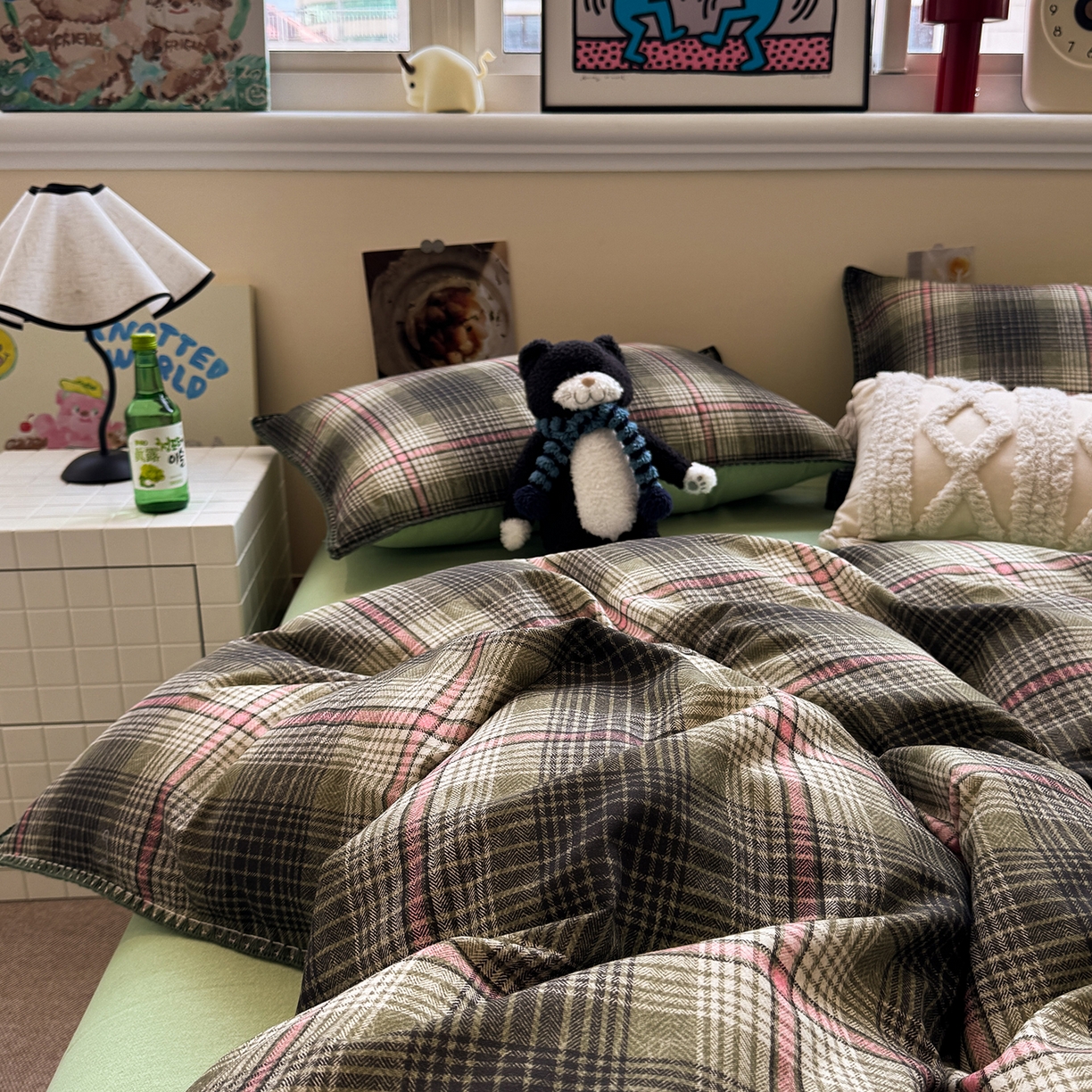 91家纺网 家纺一手货源 找家纺 慕尚家纺 2025新款磨毛三角针套件四件套 磨毛三角针-英式绿棕格