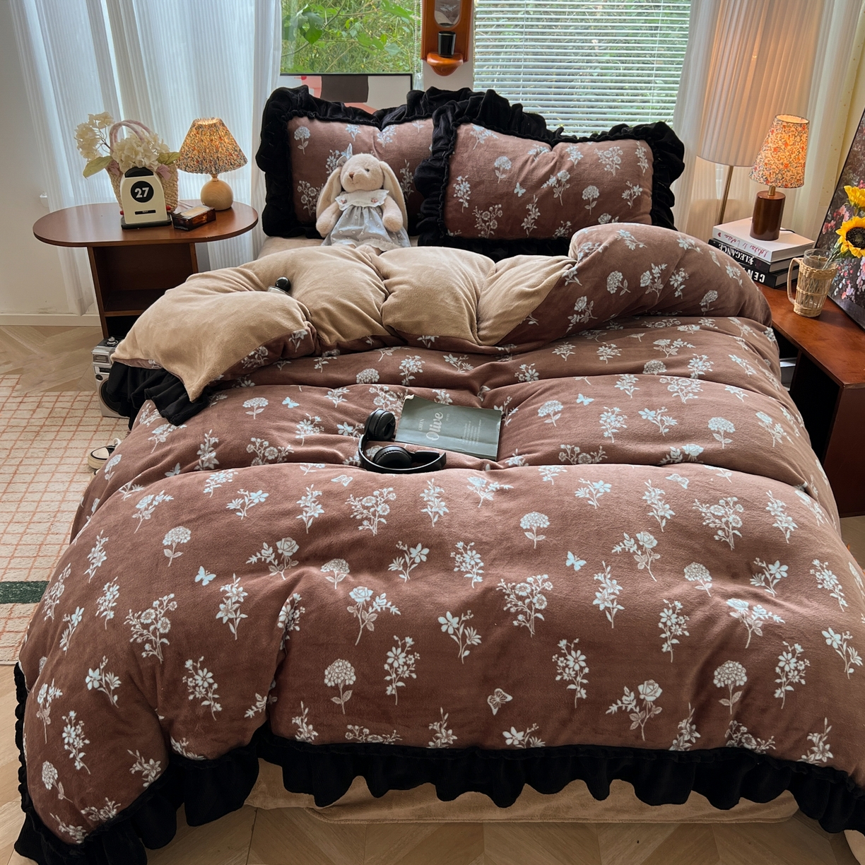 91家纺网 家纺一手货源 找家纺 （总）韩都家居 2025新款法式花边印花牛奶绒四件套