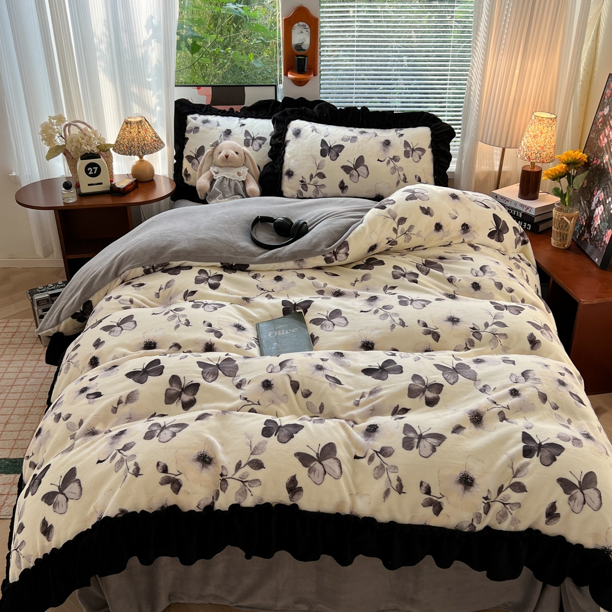 韩都家居 2025新款法式花边印花牛奶绒四件套 画蝶