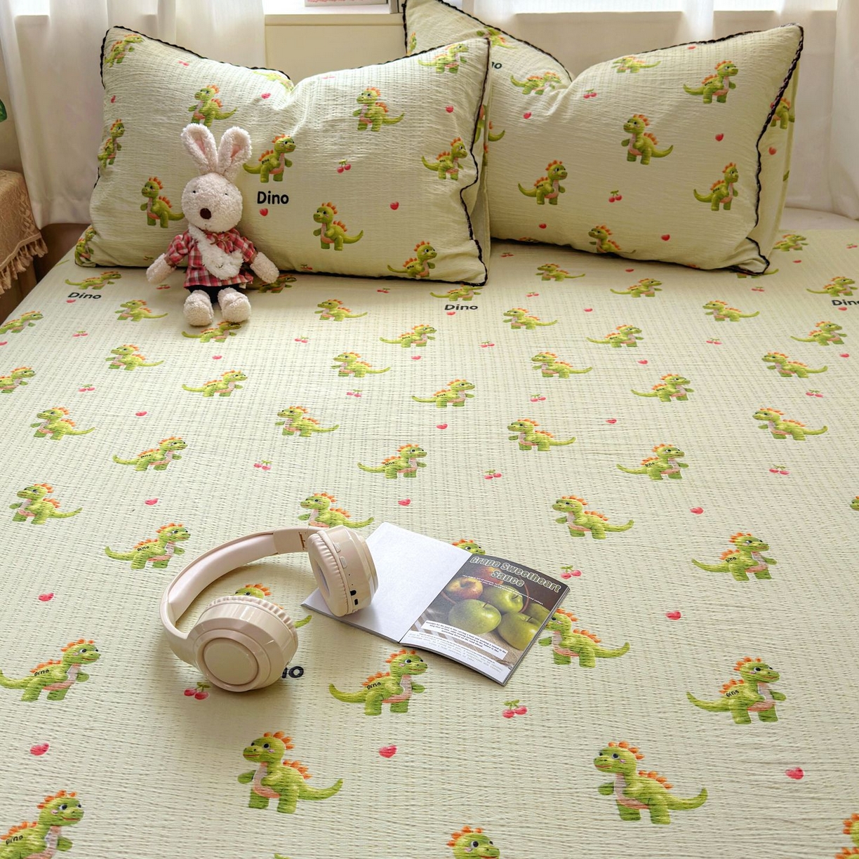 91家纺网 家纺一手货源 找家纺 优卡迪家纺馆 2025新款皱皱棉小花边床单（下载文件包含买家秀） 霸王龙