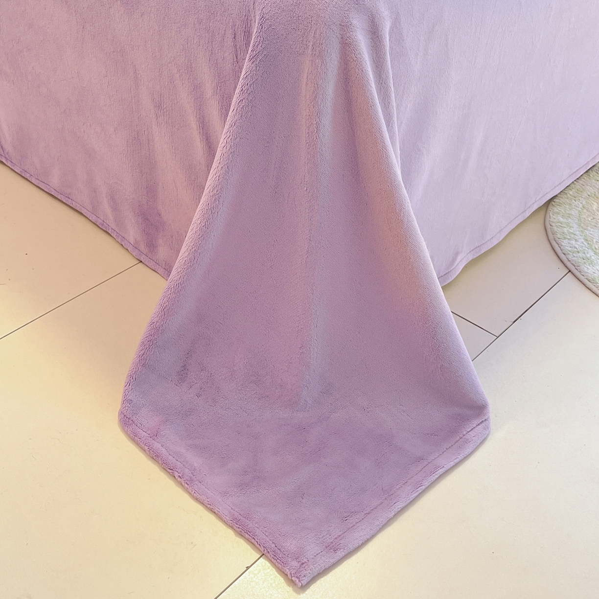 91家纺网 家纺一手货源 找家纺 佳汐蓝家纺 2025新款190克高克重牛奶绒印花四件套 花香四溢+丁香紫