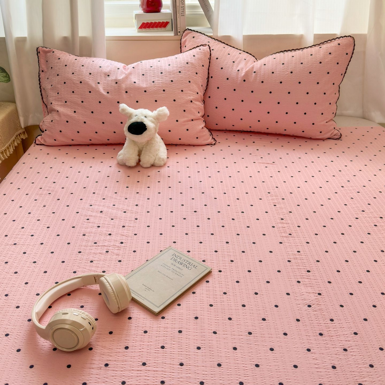 91家纺网 家纺一手货源 找家纺 优卡迪家纺馆 2025新款皱皱棉小花边床单（下载文件包含买家秀） 波点生活-粉