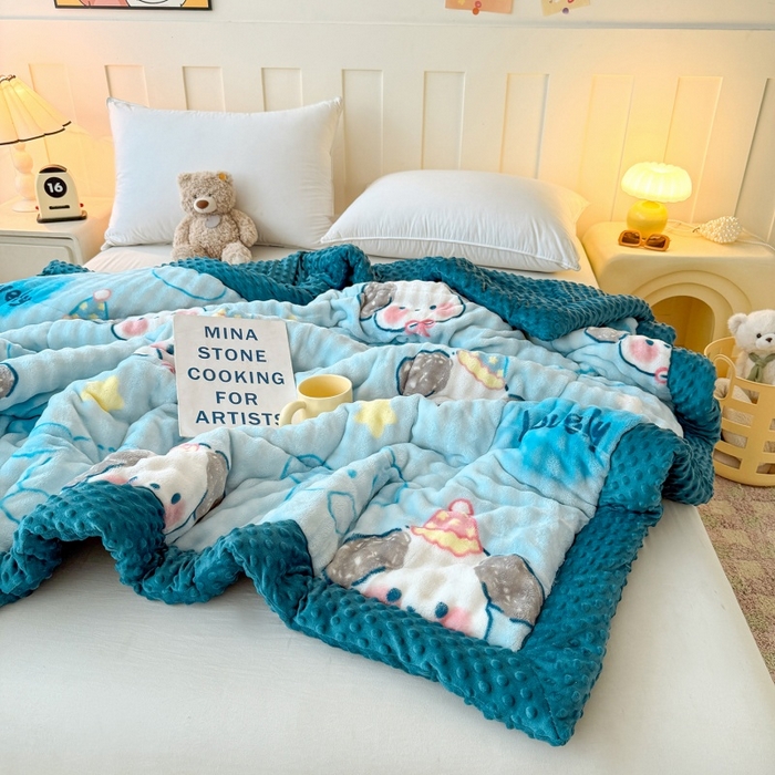 91家纺网 家纺一手货源 找家纺 宜梦家居 2025新款獭兔绒三层夹棉加厚豆豆棉被子被芯 蓝狗