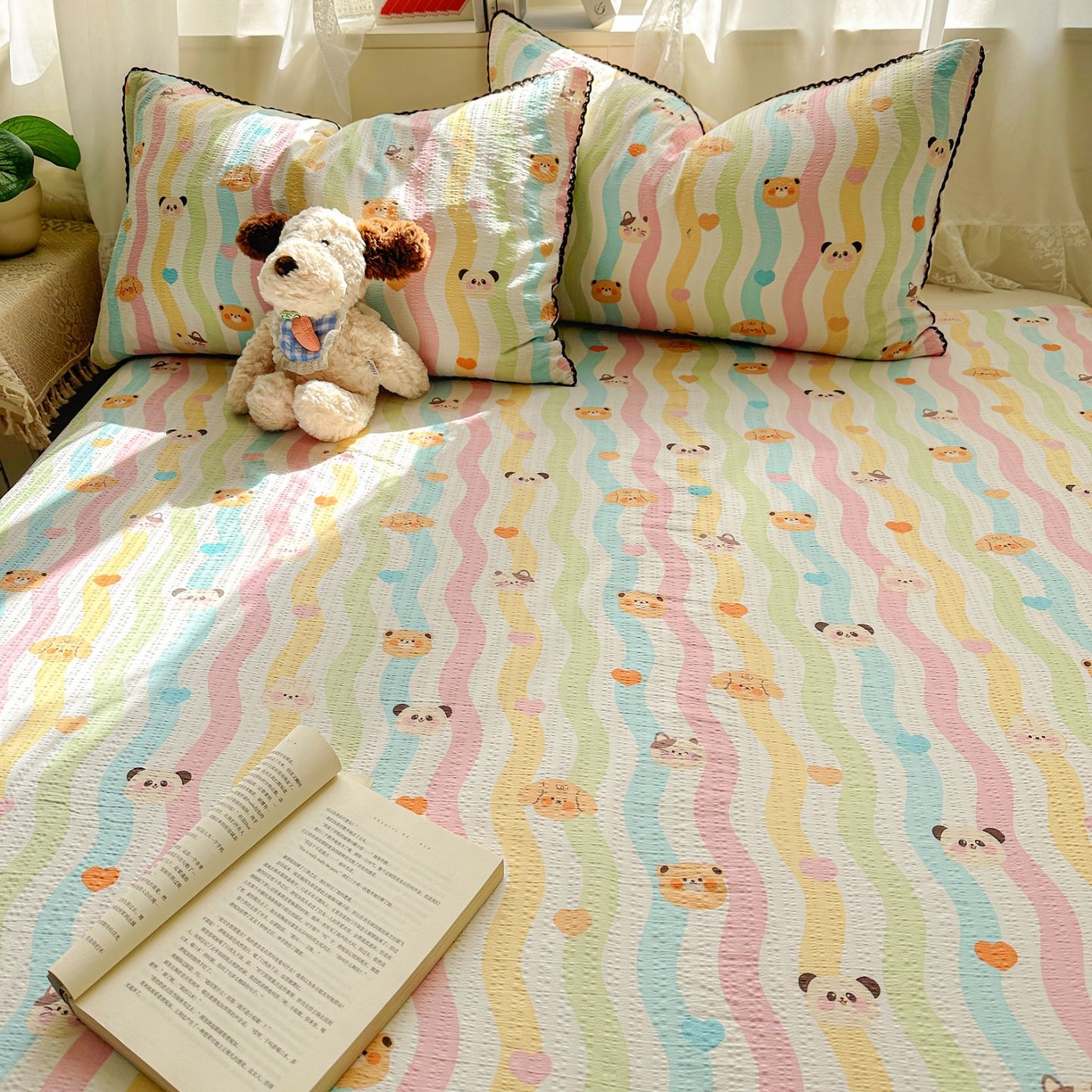 91家纺网 家纺一手货源 找家纺 优卡迪家纺馆 2025新款皱皱棉小花边床单（下载文件包含买家秀） 多彩小熊