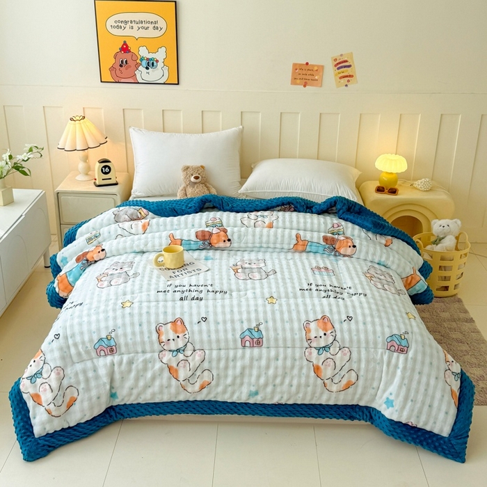 91家纺网 家纺一手货源 找家纺 宜梦家居 2025新款獭兔绒三层夹棉加厚豆豆棉被子被芯 蓝色动物