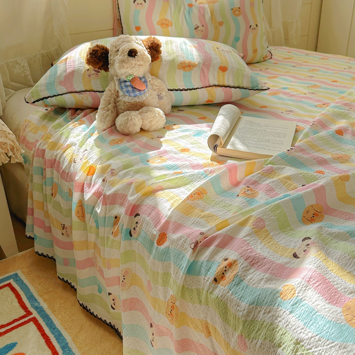 91家纺网 家纺一手货源 找家纺 优卡迪家纺馆 2025新款皱皱棉小花边床单（下载文件包含买家秀） 多彩小熊