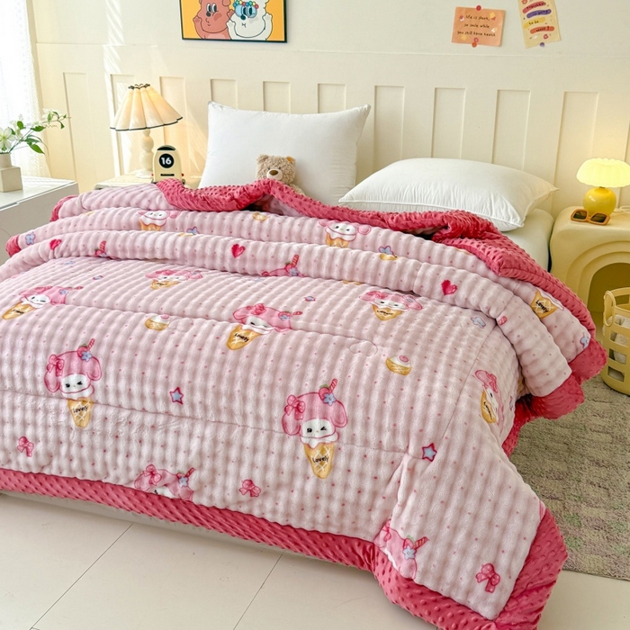 91家纺网 家纺一手货源 找家纺 宜梦家居 2025新款獭兔绒三层夹棉加厚豆豆棉被子被芯 美乐蒂