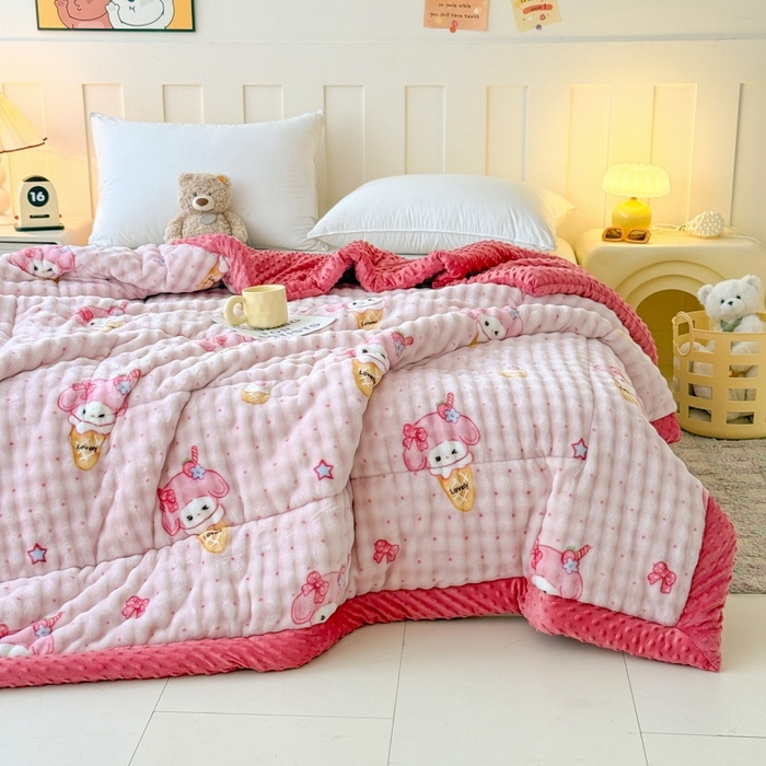 91家纺网 家纺一手货源 找家纺 宜梦家居 2025新款獭兔绒三层夹棉加厚豆豆棉被子被芯 美乐蒂