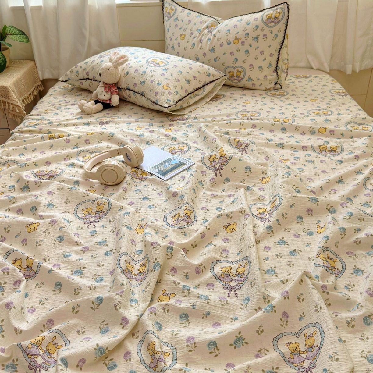 91家纺网 家纺一手货源 找家纺 优卡迪家纺馆 2025新款皱皱棉小花边床单（下载文件包含买家秀） 花香浮梦