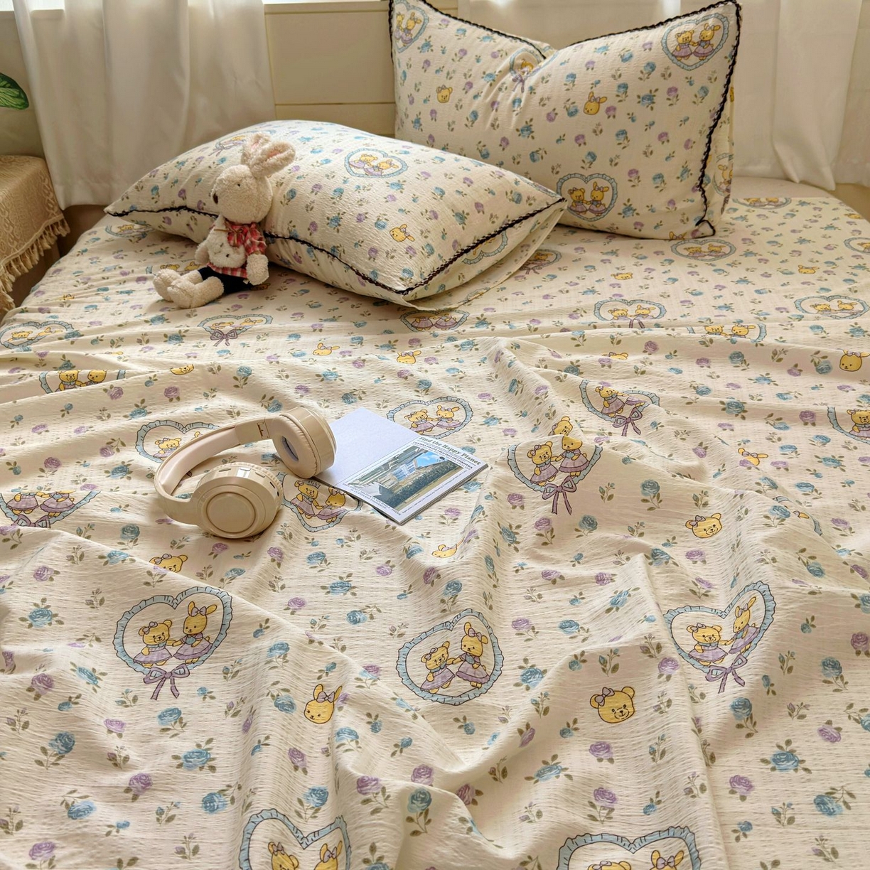 91家纺网 家纺一手货源 找家纺 优卡迪家纺馆 2025新款皱皱棉小花边床单（下载文件包含买家秀） 花香浮梦