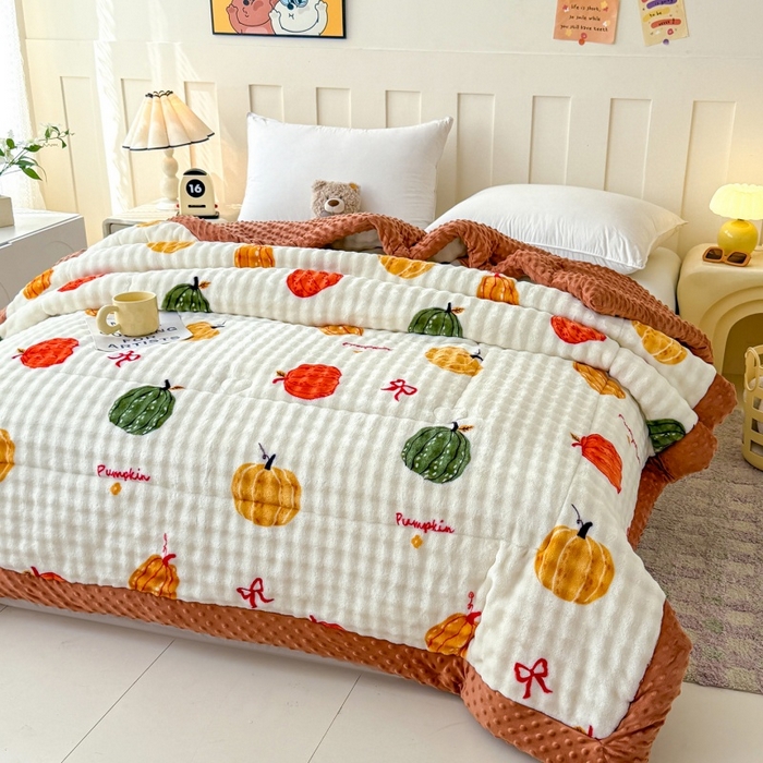 91家纺网 家纺一手货源 找家纺 宜梦家居 2025新款獭兔绒三层夹棉加厚豆豆棉被子被芯 南瓜