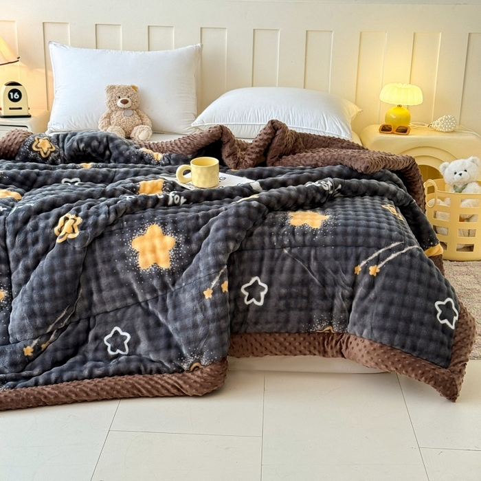 91家纺网 家纺一手货源 找家纺 宜梦家居 2025新款獭兔绒三层夹棉加厚豆豆棉被子被芯 星月