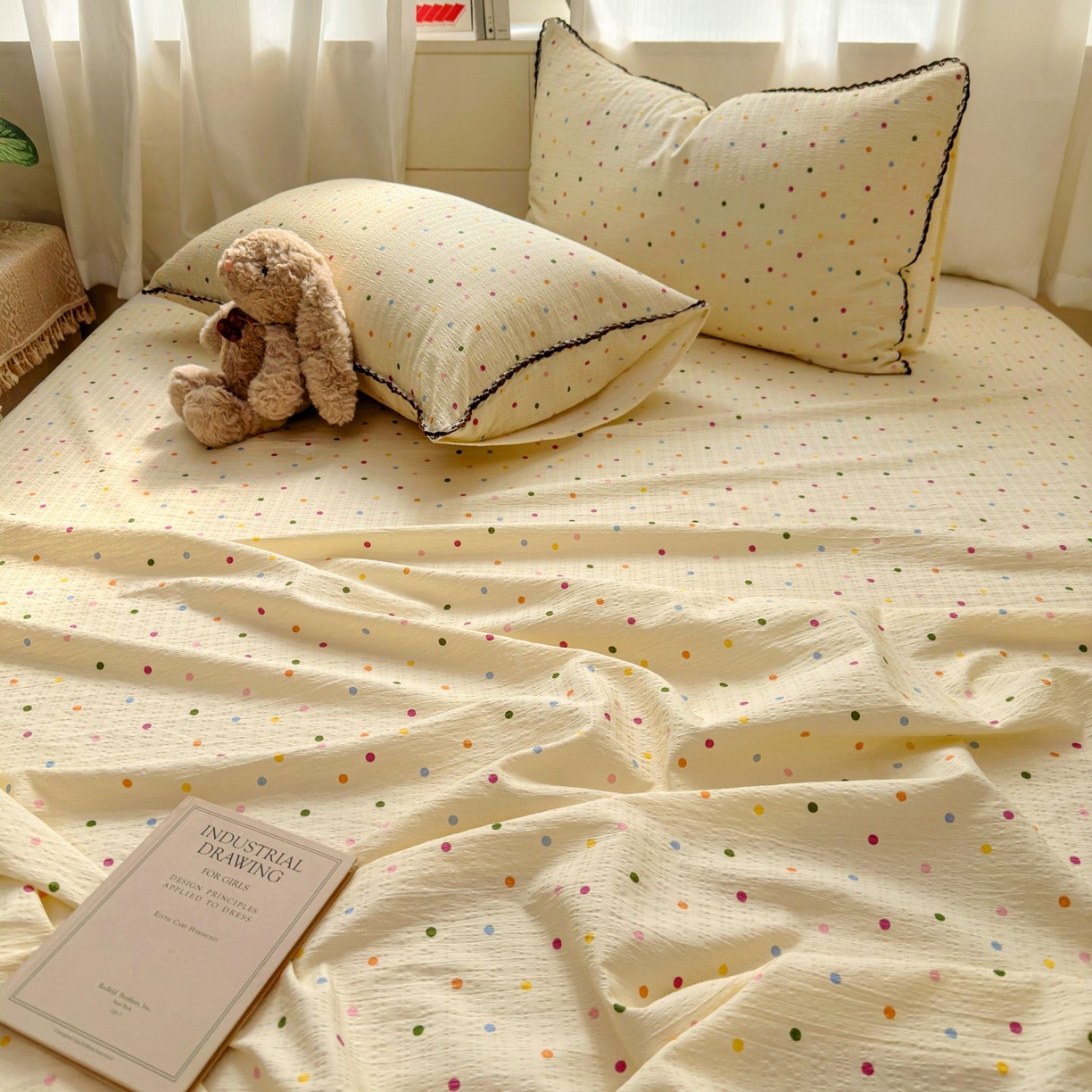 91家纺网 家纺一手货源 找家纺 优卡迪家纺馆 2025新款皱皱棉小花边床单（下载文件包含买家秀） 奶油波点