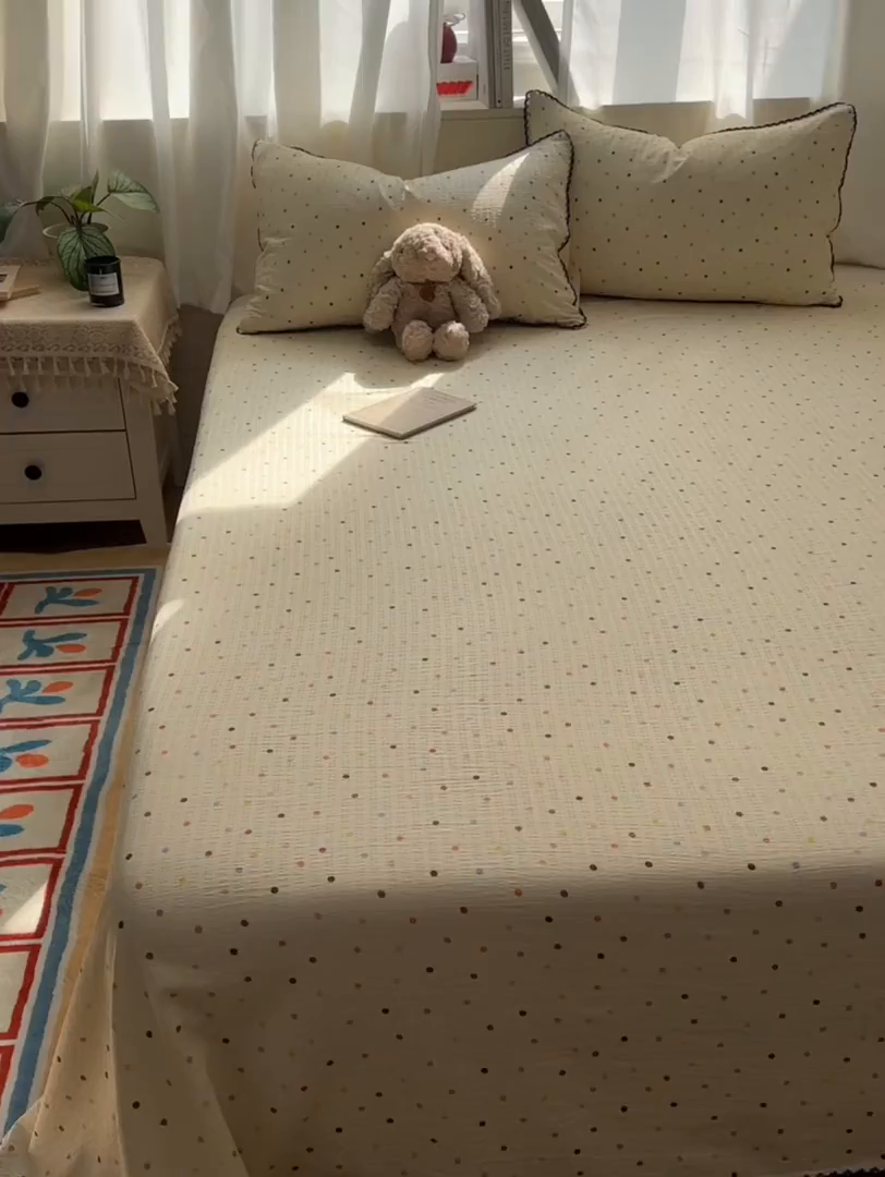 91家纺网 家纺一手货源 找家纺 优卡迪家纺馆 2025新款皱皱棉小花边床单（下载文件包含买家秀） 奶油波点