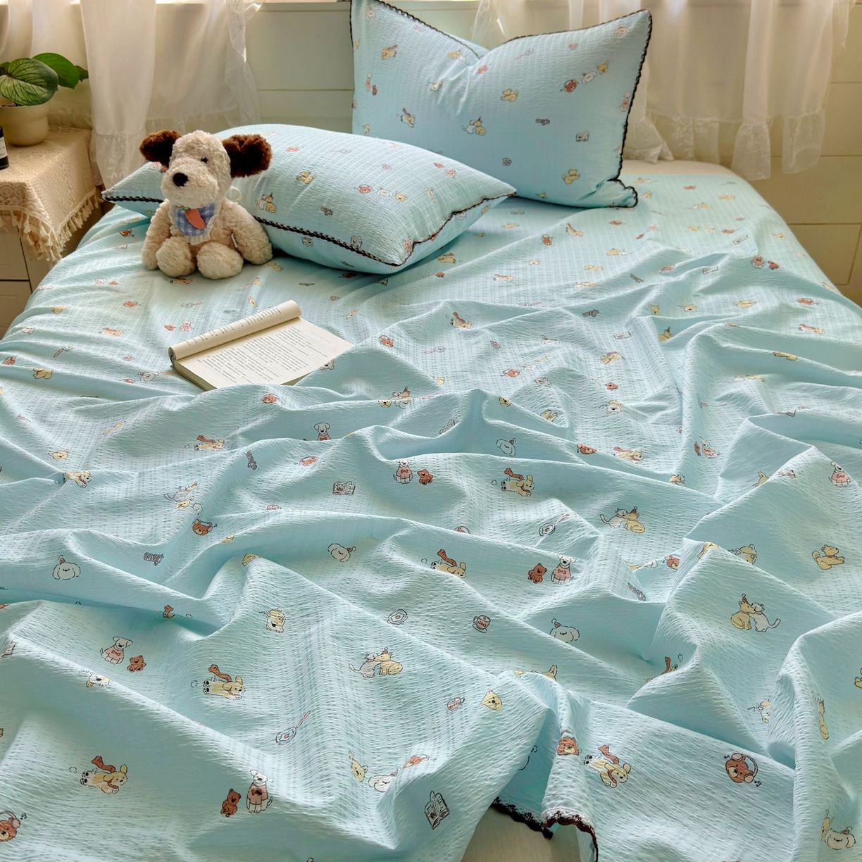 91家纺网 家纺一手货源 找家纺 优卡迪家纺馆 2025新款皱皱棉小花边床单（下载文件包含买家秀） 顽皮汪汪