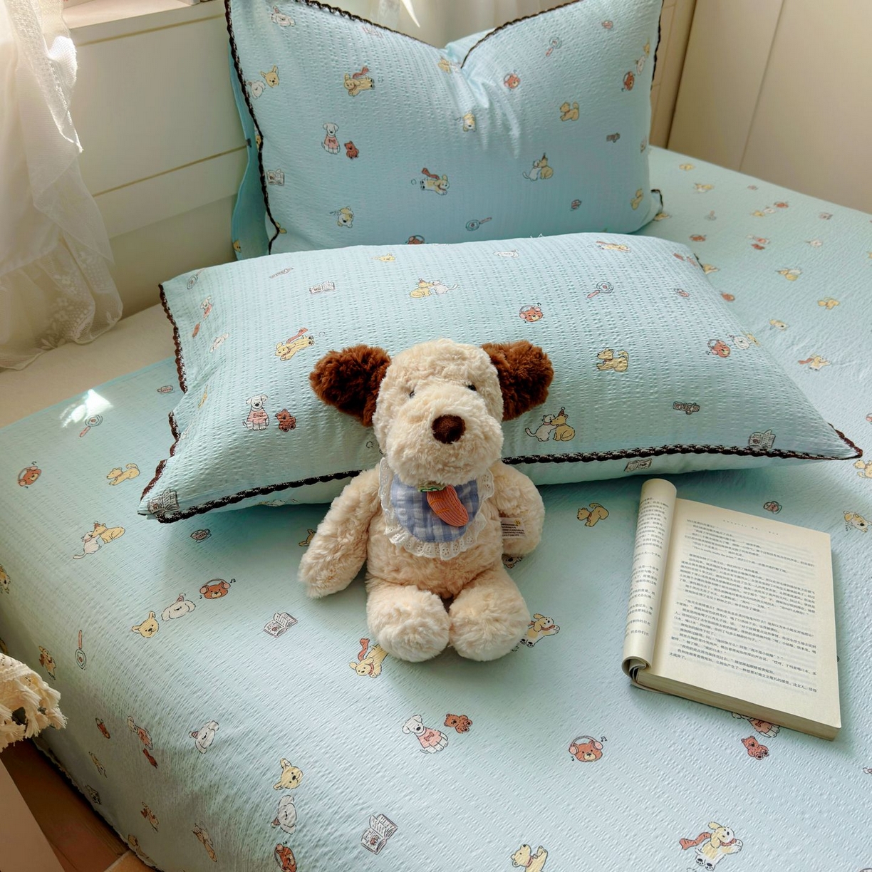 91家纺网 家纺一手货源 找家纺 优卡迪家纺馆 2025新款皱皱棉小花边床单（下载文件包含买家秀） 顽皮汪汪