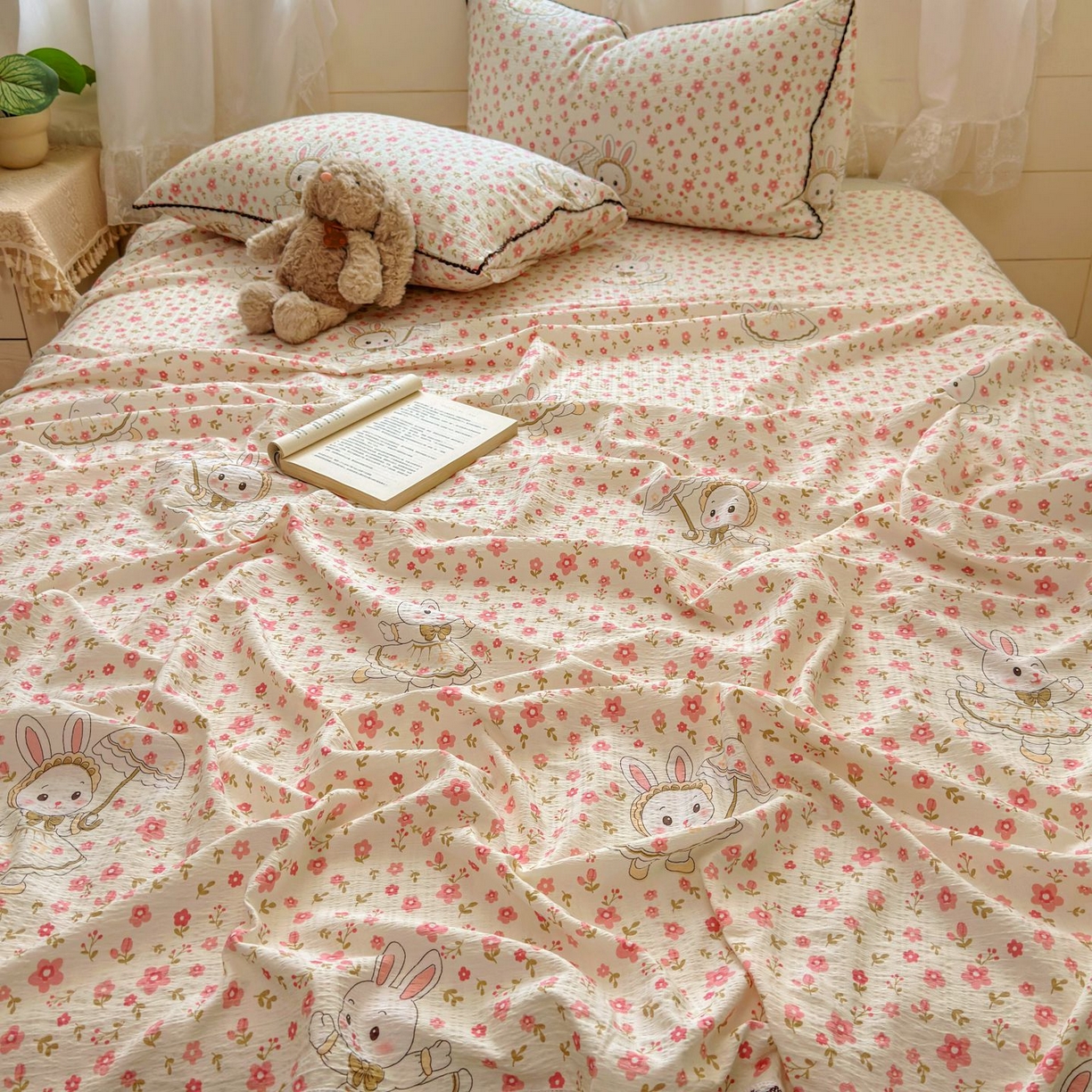 91家纺网 家纺一手货源 找家纺 优卡迪家纺馆 2025新款皱皱棉小花边床单（下载文件包含买家秀） 相见欢