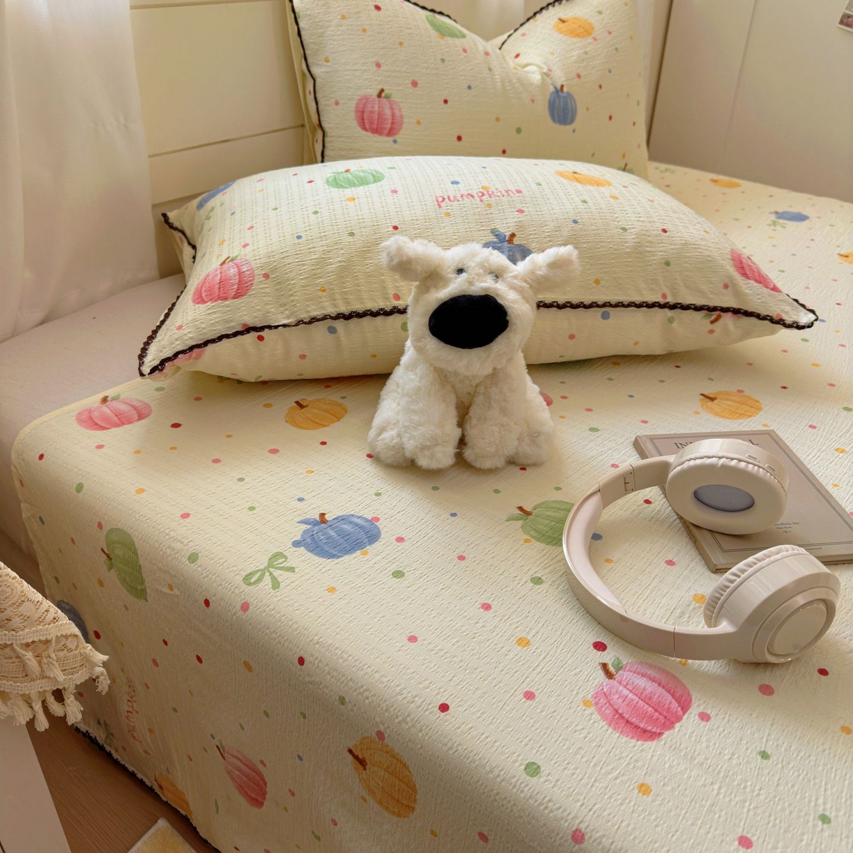 91家纺网 家纺一手货源 找家纺 优卡迪家纺馆 2025新款皱皱棉小花边床单（下载文件包含买家秀） 炫彩南瓜