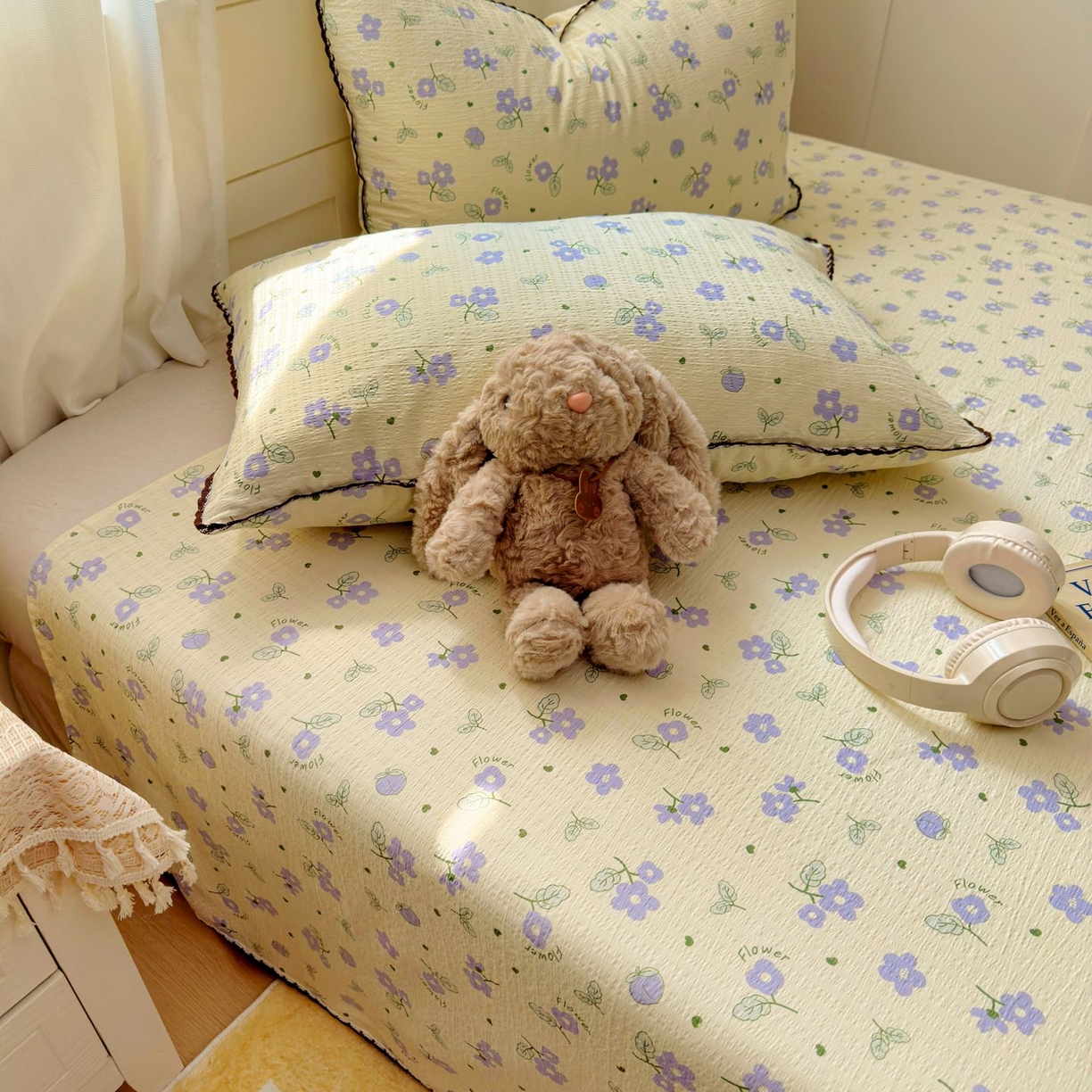 91家纺网 家纺一手货源 找家纺 优卡迪家纺馆 2025新款皱皱棉小花边床单（下载文件包含买家秀） 紫薇