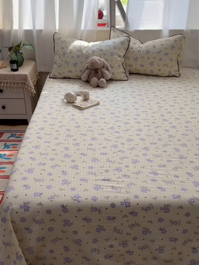 91家纺网 家纺一手货源 找家纺 优卡迪家纺馆 2025新款皱皱棉小花边床单（下载文件包含买家秀） 紫薇