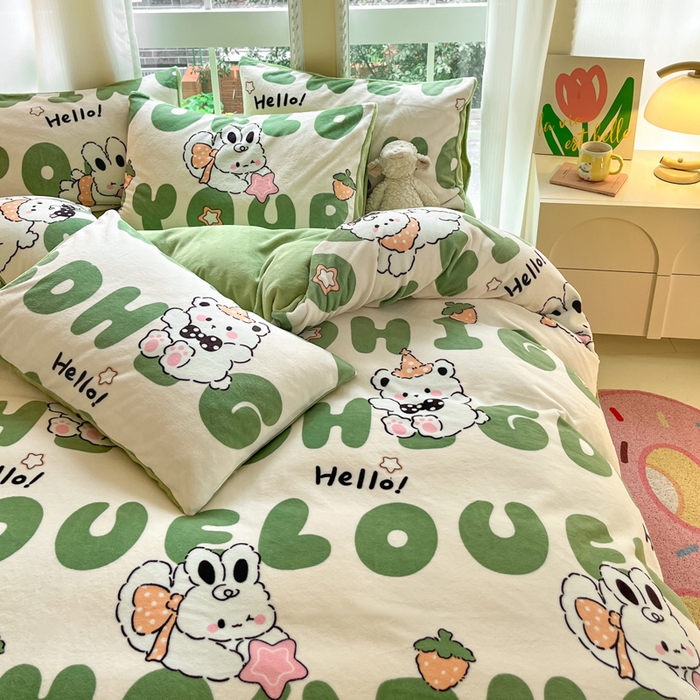 91家纺网 家纺一手货源 找家纺 佳汐蓝家纺 2025新款190克高克重牛奶绒印花四件套 莉菲兔