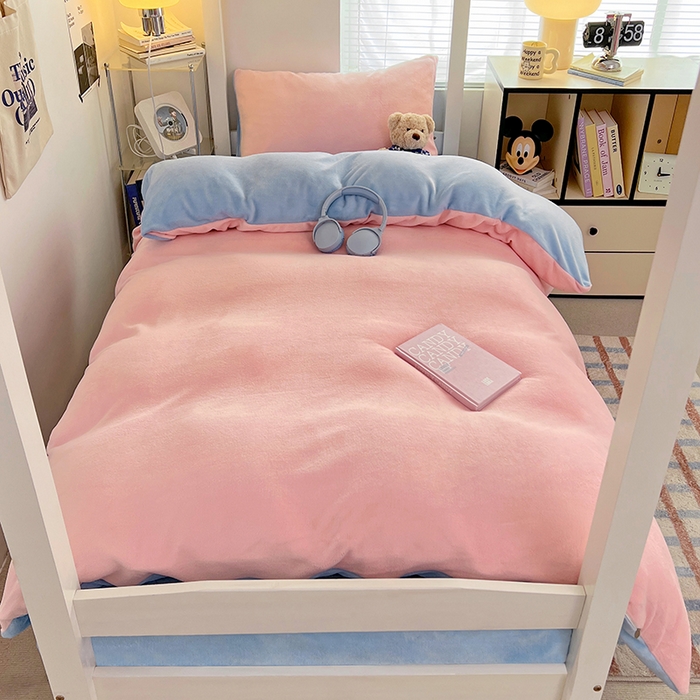 91家纺网 家纺一手货源 找家纺 （总）优卡迪家纺馆 2025新款牛奶绒纯色双拼宿舍床三件套