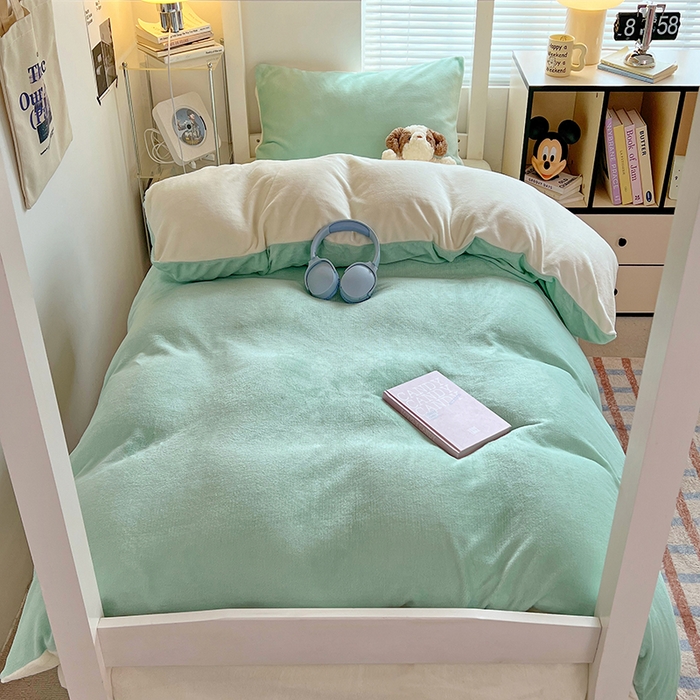 91家纺网 家纺一手货源 找家纺 （总）优卡迪家纺馆 2025新款牛奶绒纯色双拼宿舍床三件套