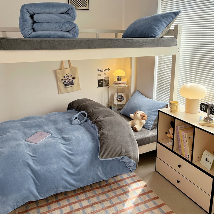 91家纺网 家纺一手货源 找家纺 （总）优卡迪家纺馆 2025新款牛奶绒纯色双拼宿舍床三件套