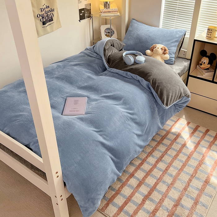 91家纺网 家纺一手货源 找家纺 （总）优卡迪家纺馆 2025新款牛奶绒纯色双拼宿舍床三件套